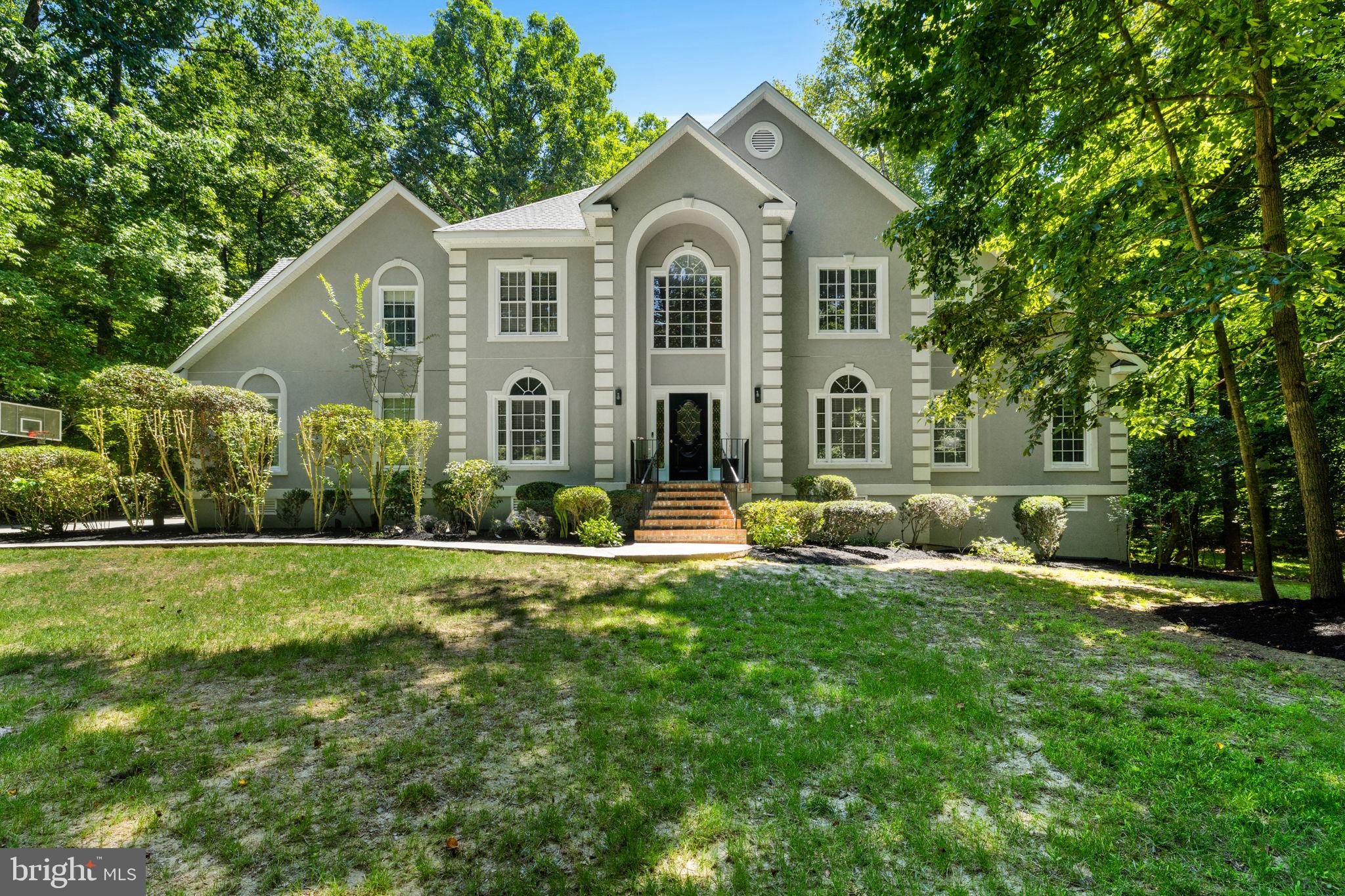8425 KINTAIL DRIVE