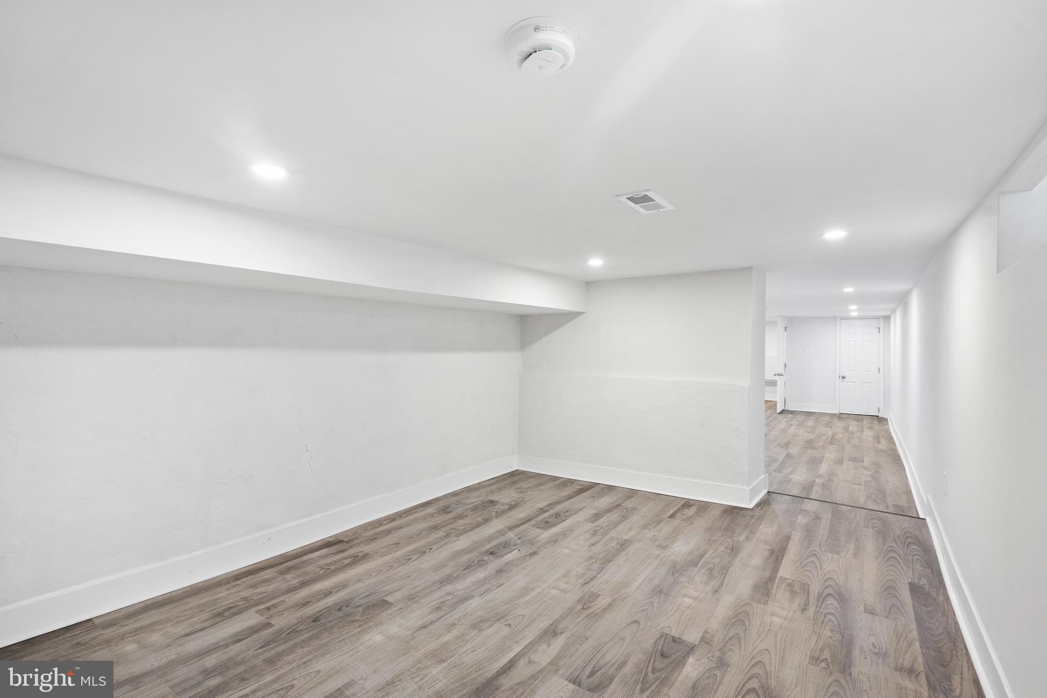 NORRISTOWN - Residential