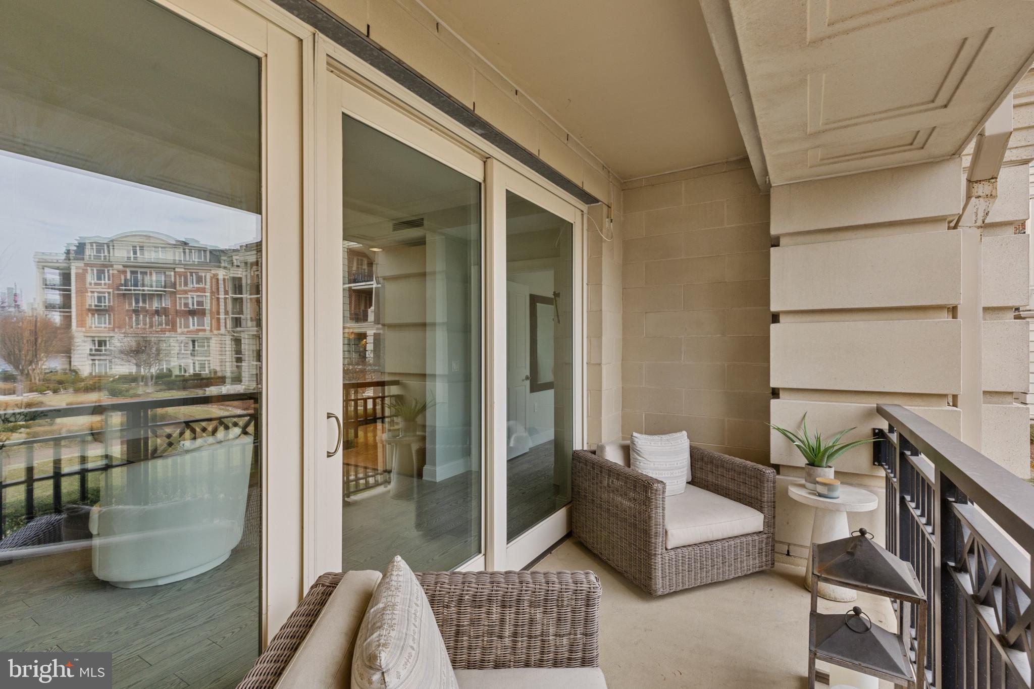 INNER HARBOR - Residential Lease