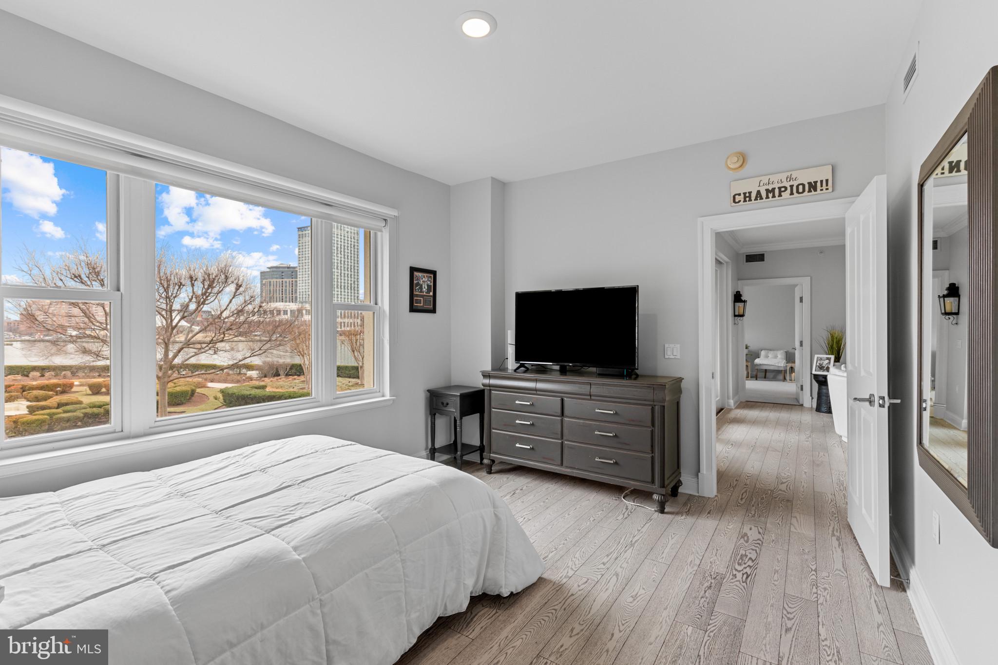 INNER HARBOR - Residential Lease