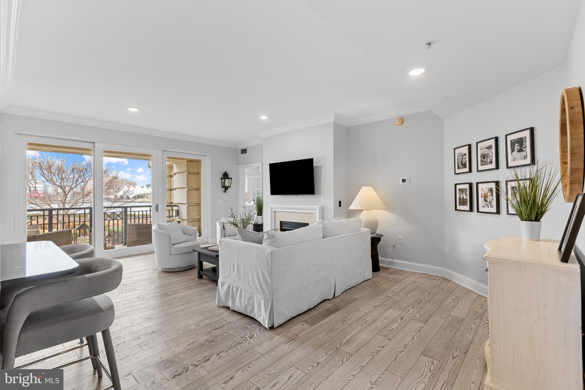 INNER HARBOR - Residential Lease
