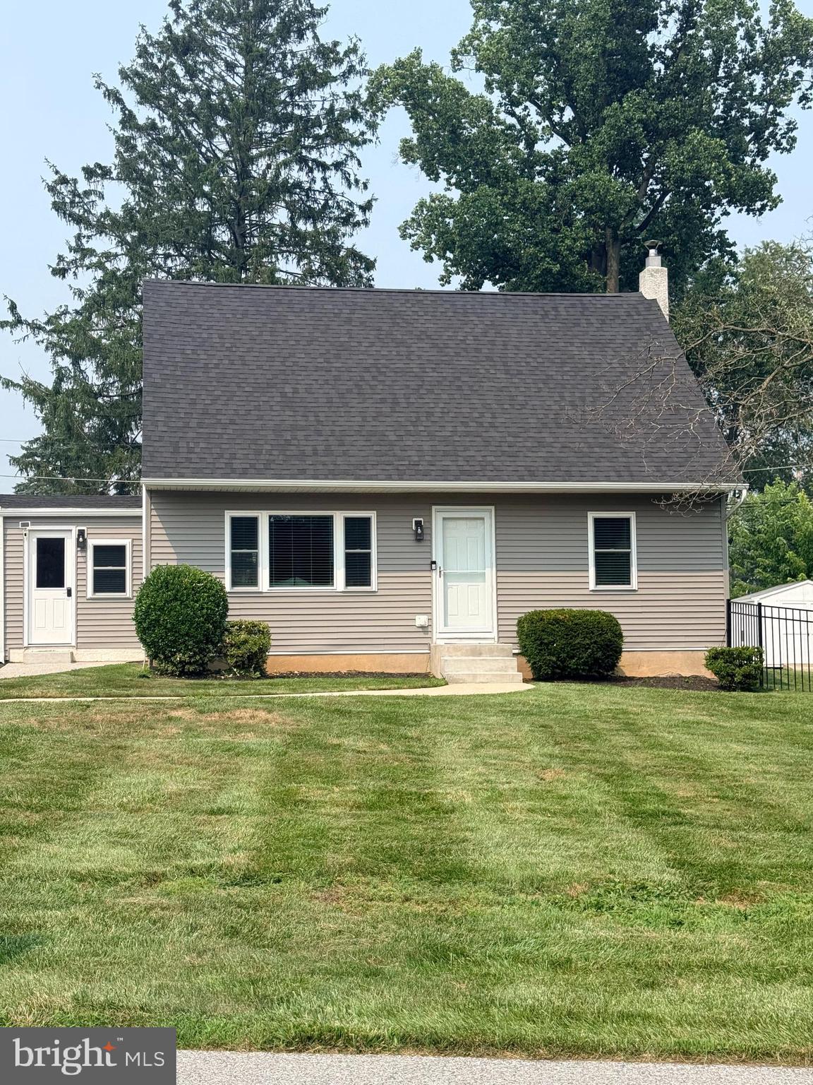 207 SEAL LANE