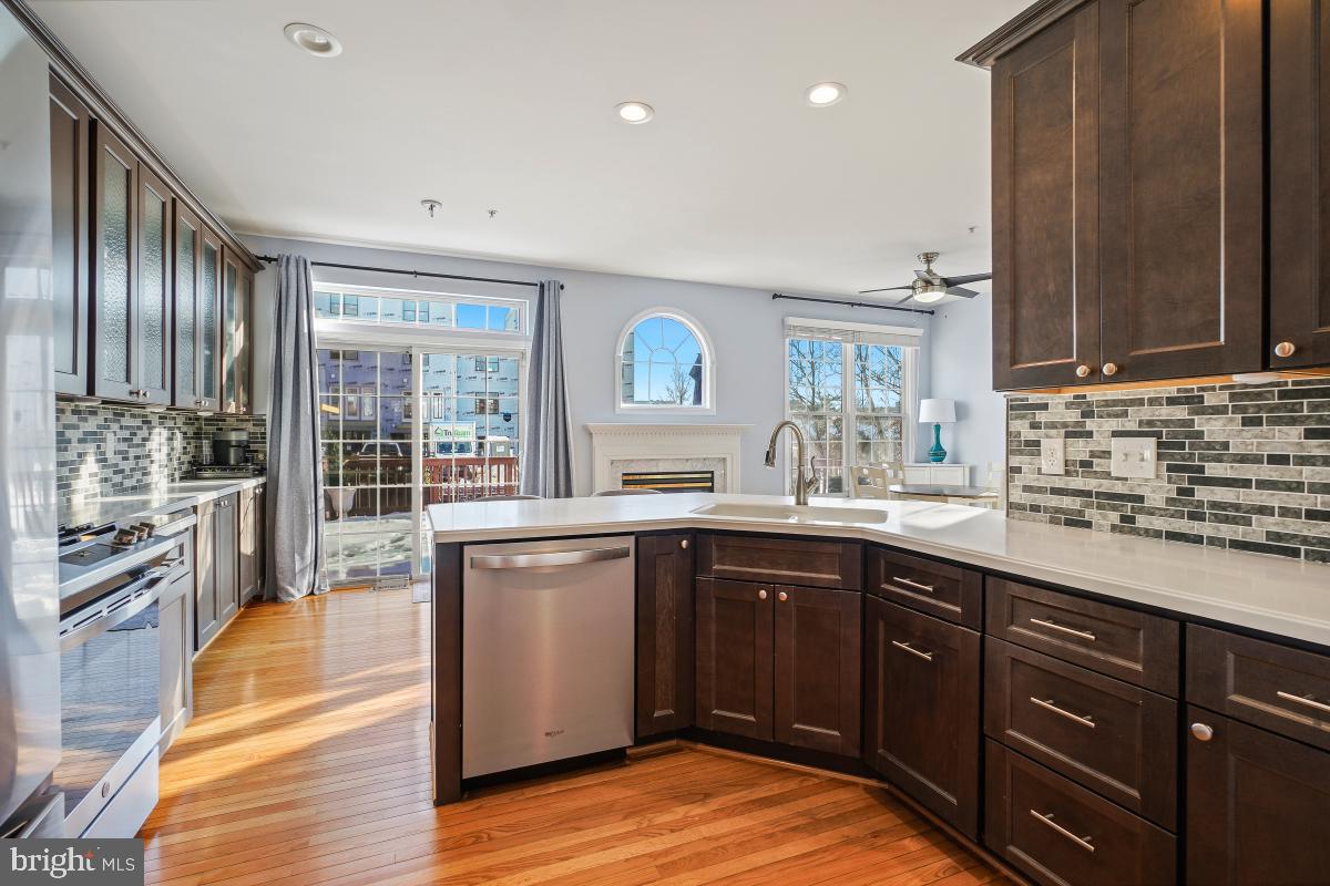 CHERINGTON - Residential