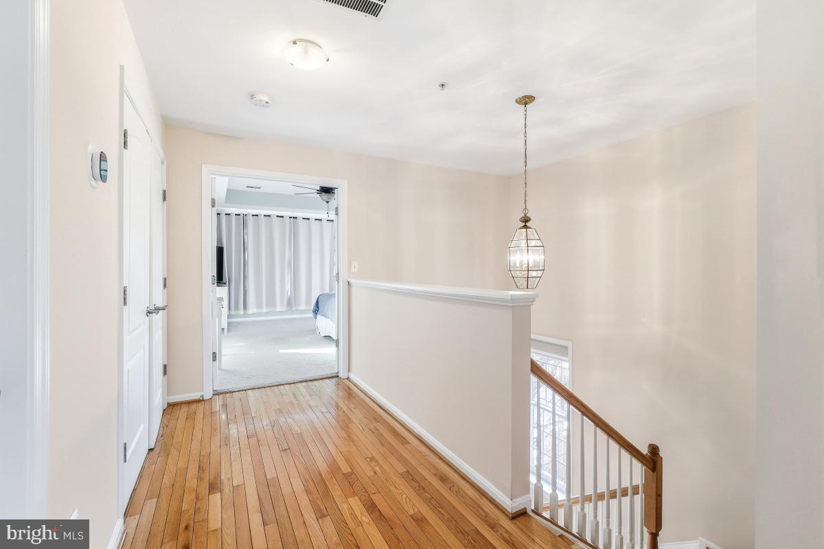 CHERINGTON - Residential