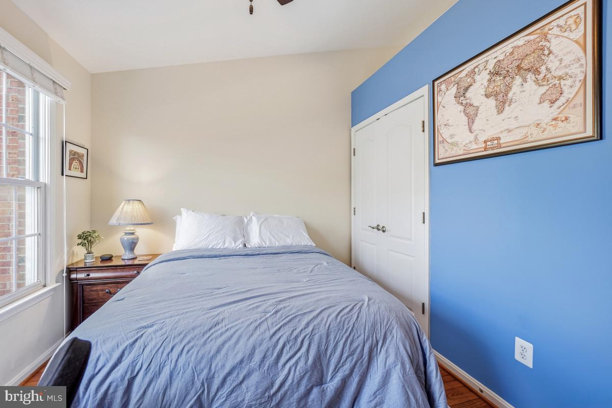 CHERINGTON - Residential