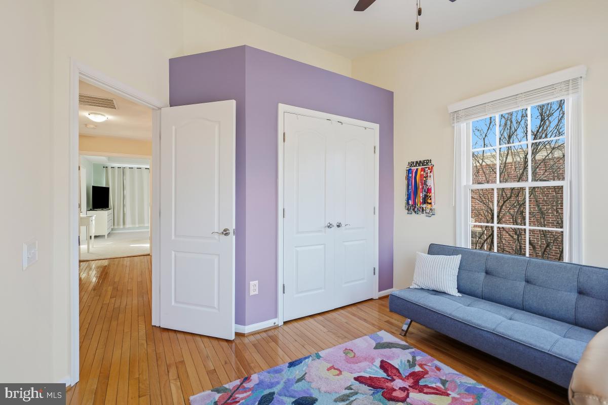 CHERINGTON - Residential