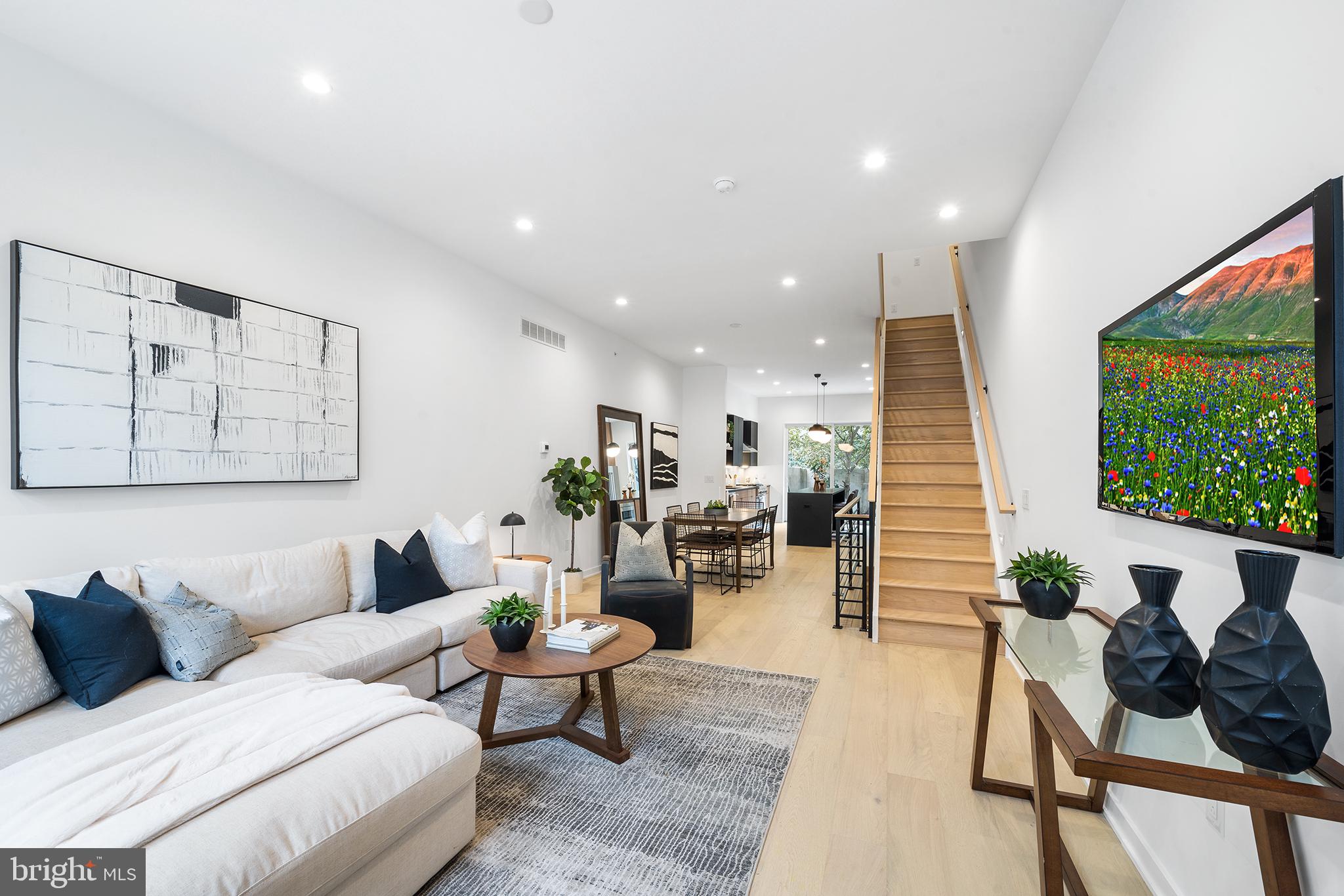 BELLA VISTA - Residential