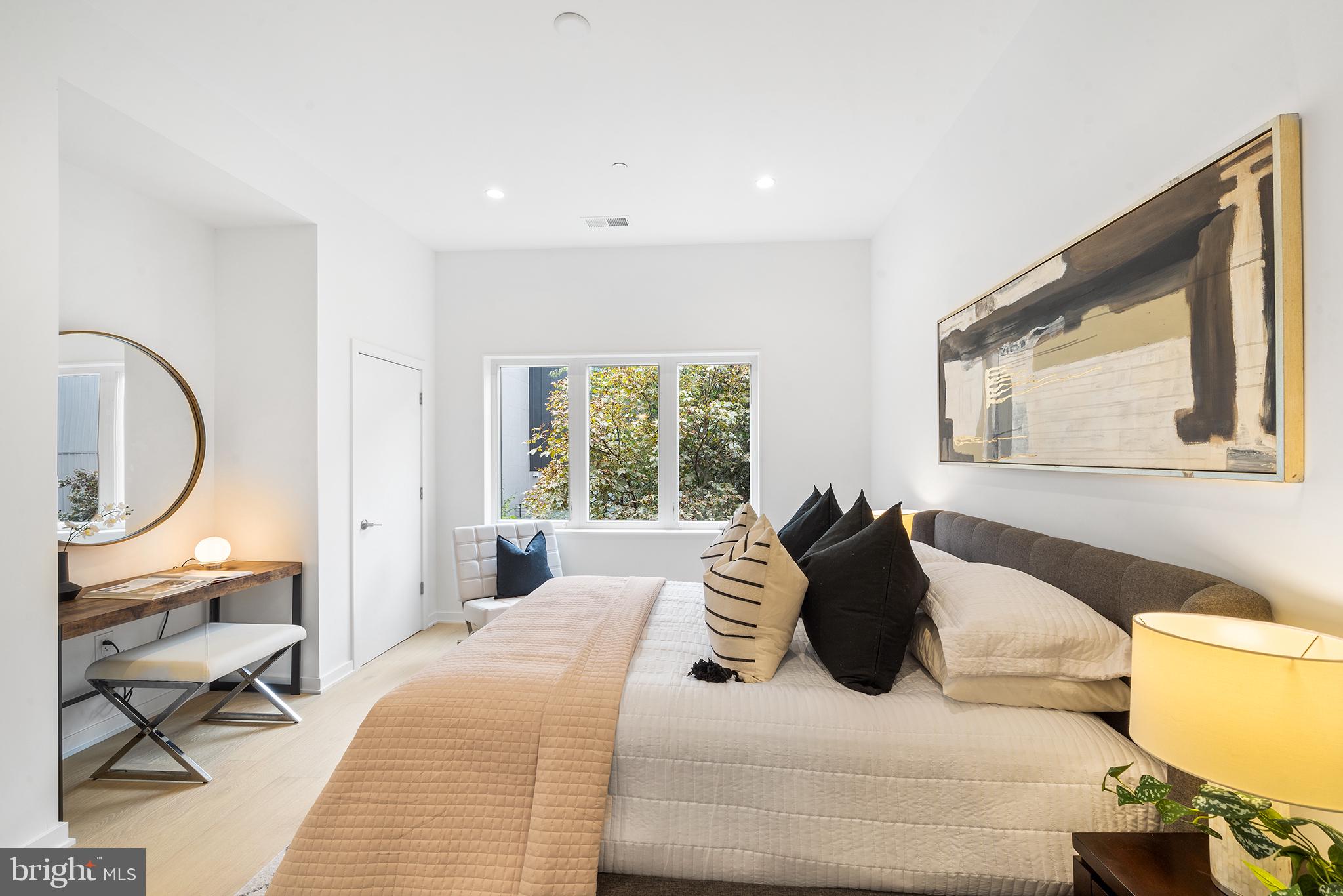 BELLA VISTA - Residential