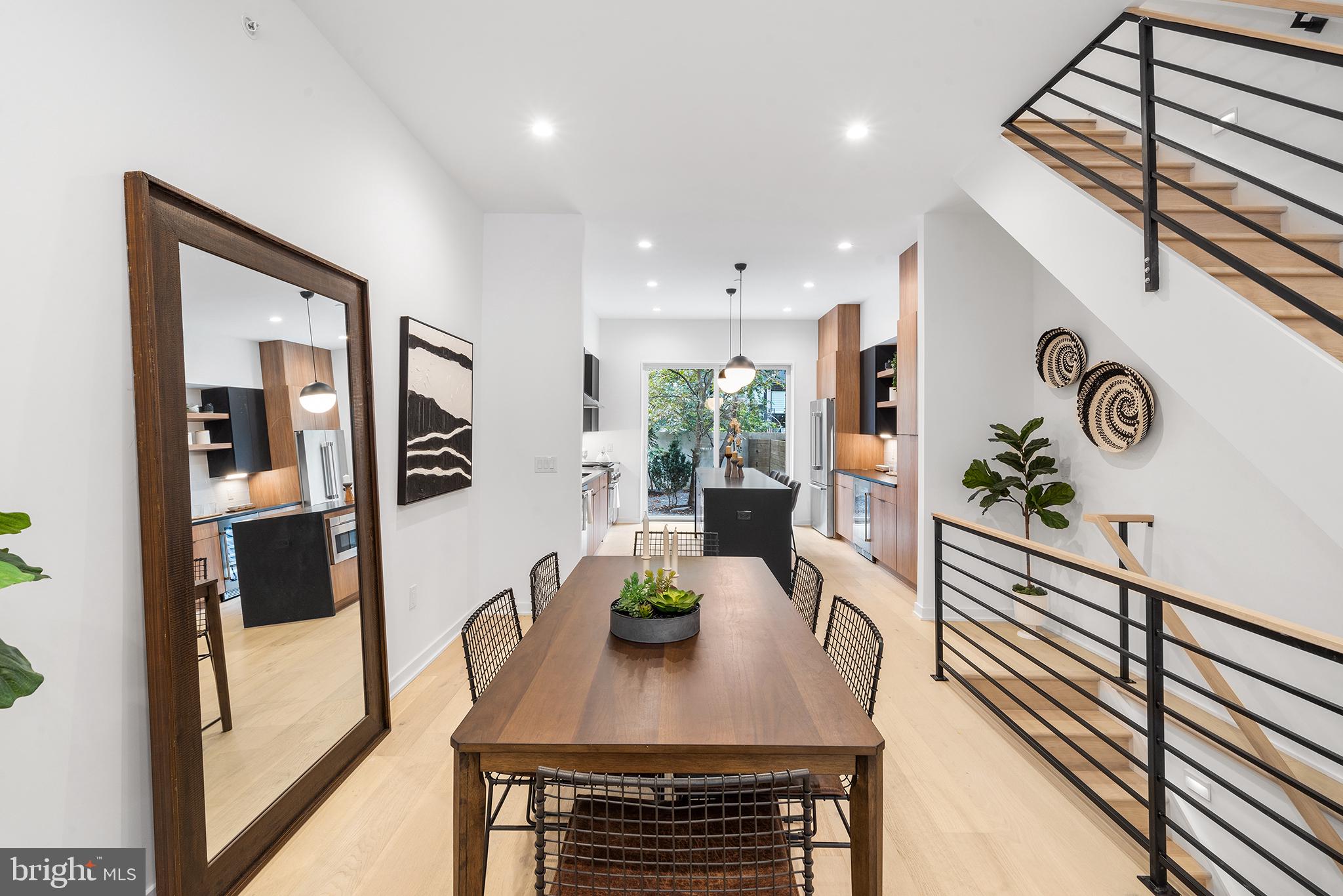 BELLA VISTA - Residential