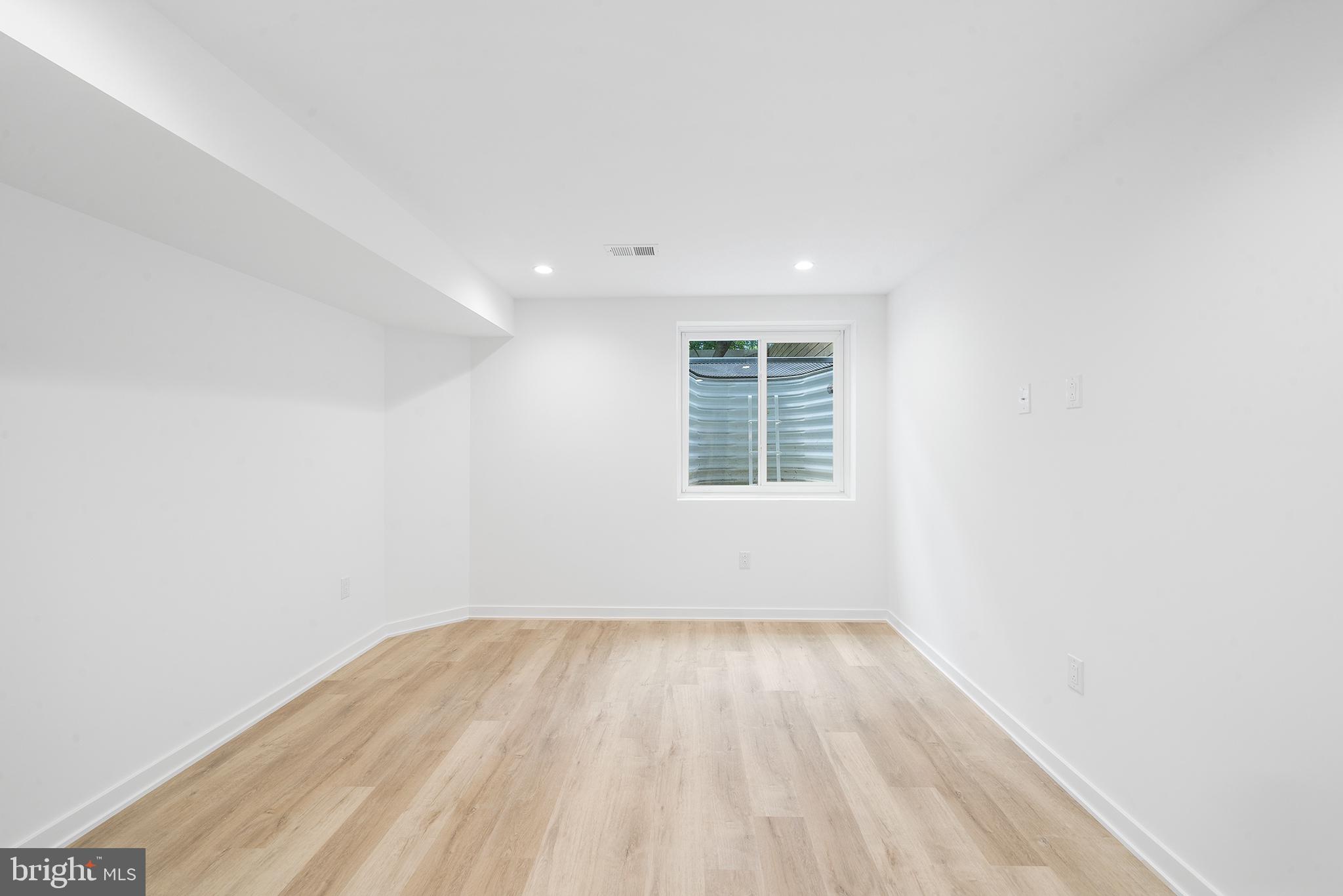 BELLA VISTA - Residential