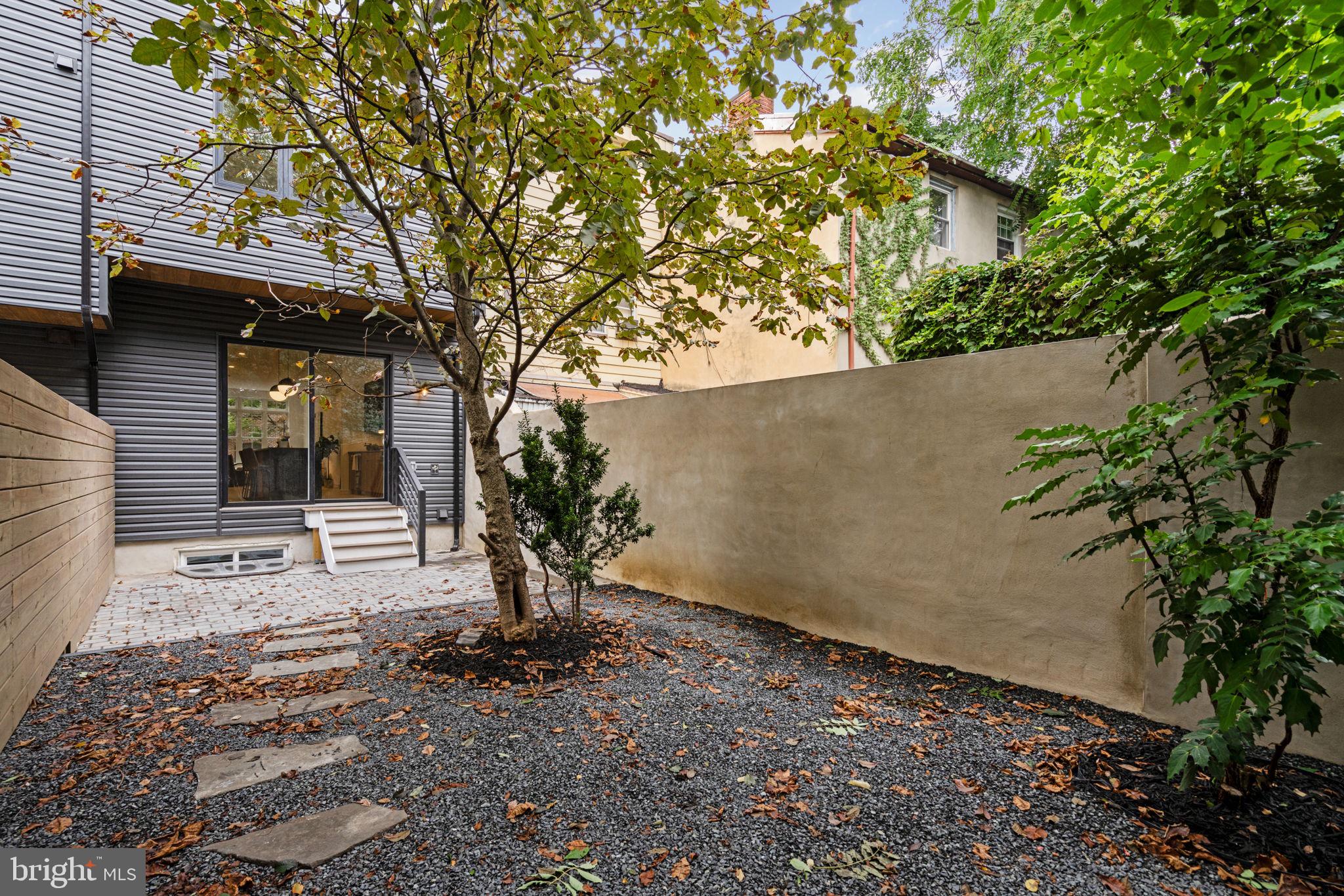 BELLA VISTA - Residential