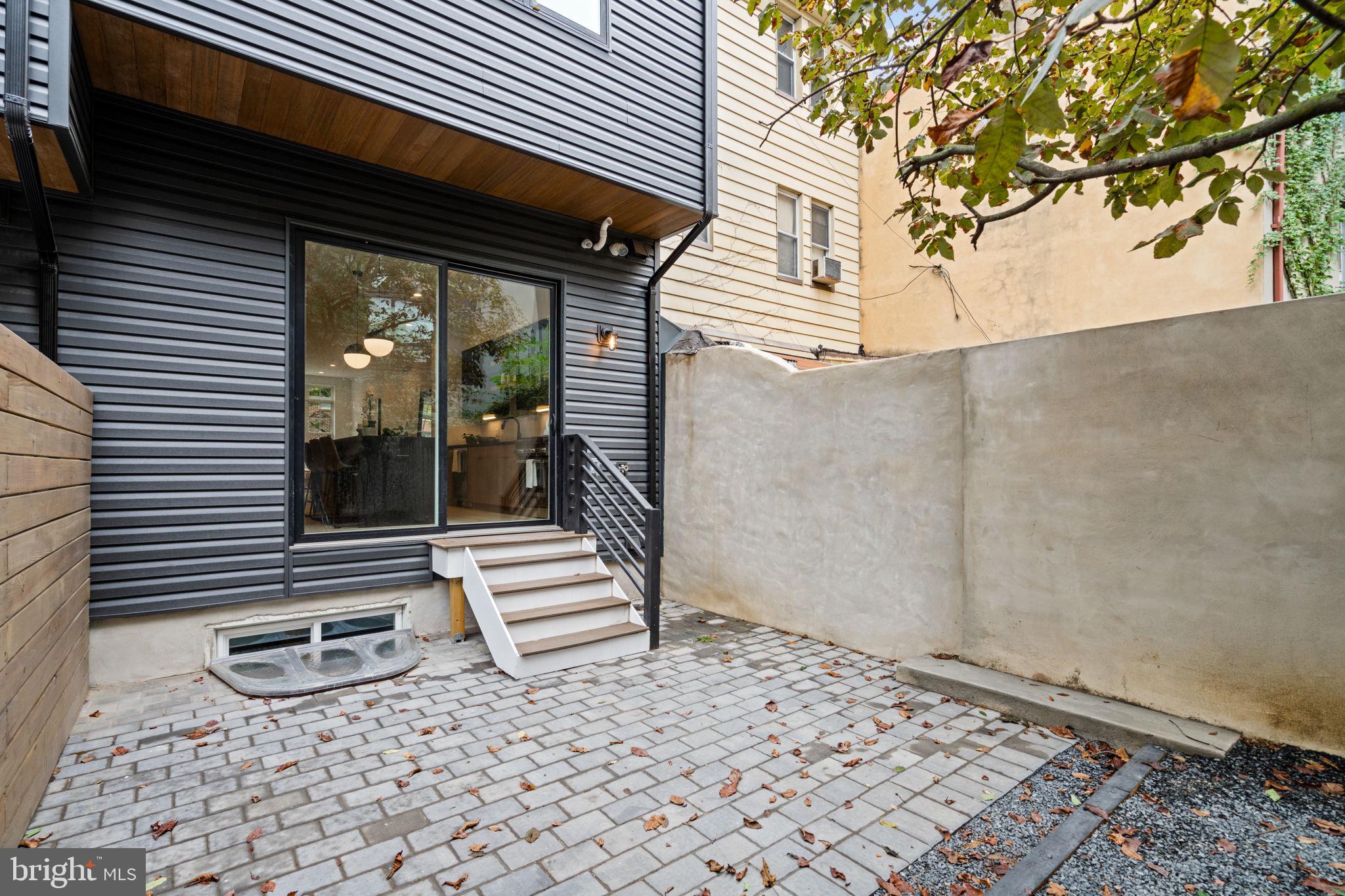 BELLA VISTA - Residential