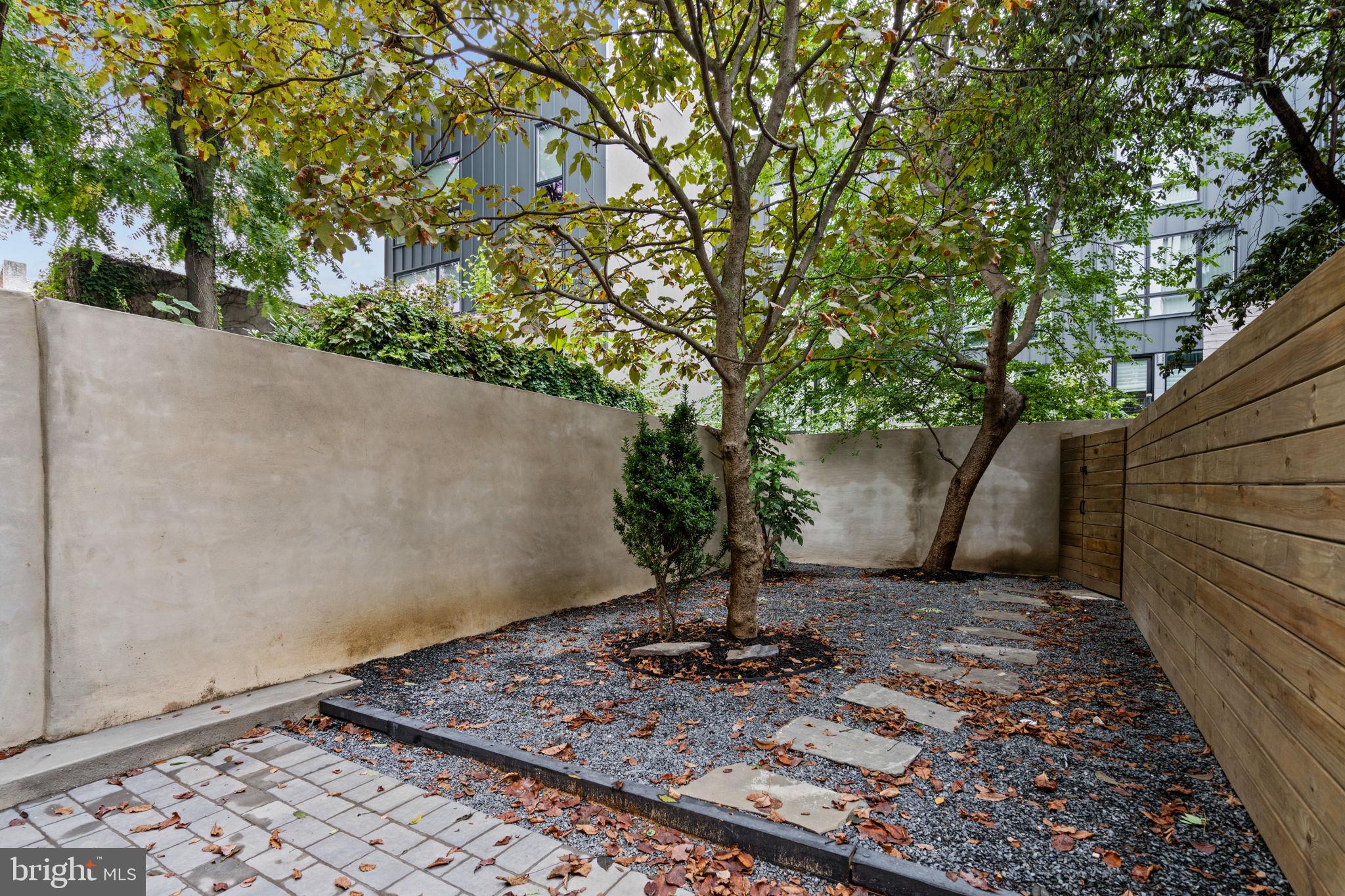 BELLA VISTA - Residential