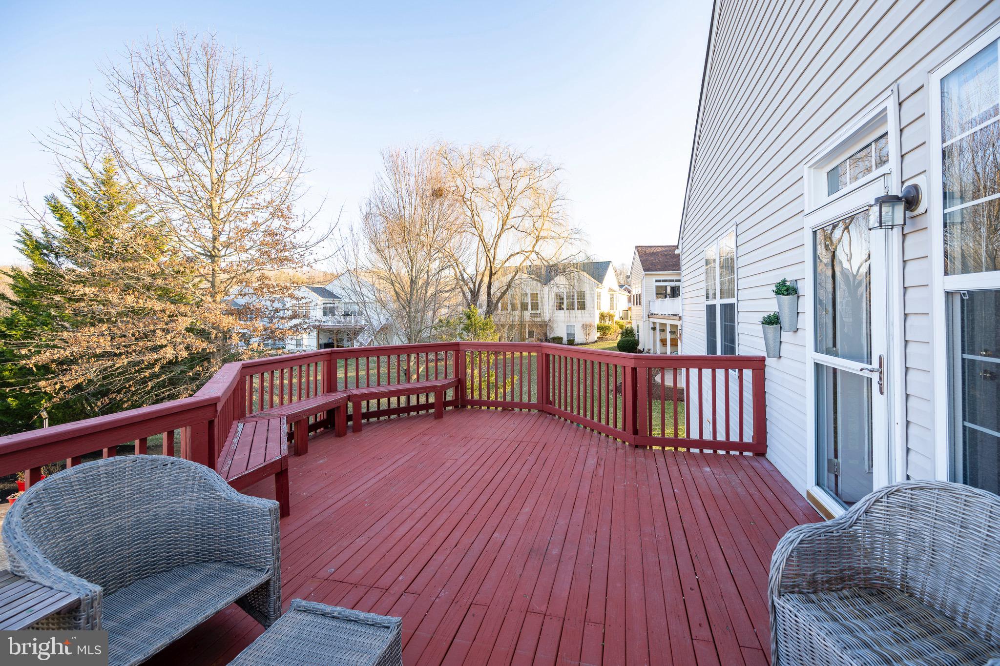 FOUR SEASONS IN HISTORIC VIRGINIA - Residential