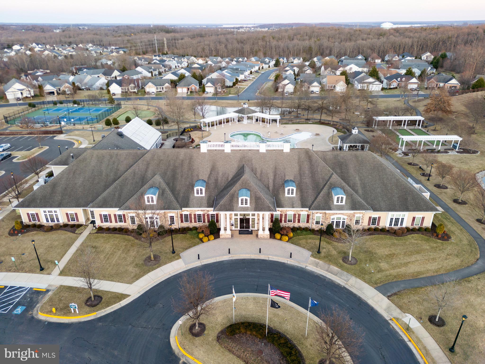 FOUR SEASONS IN HISTORIC VIRGINIA - Residential