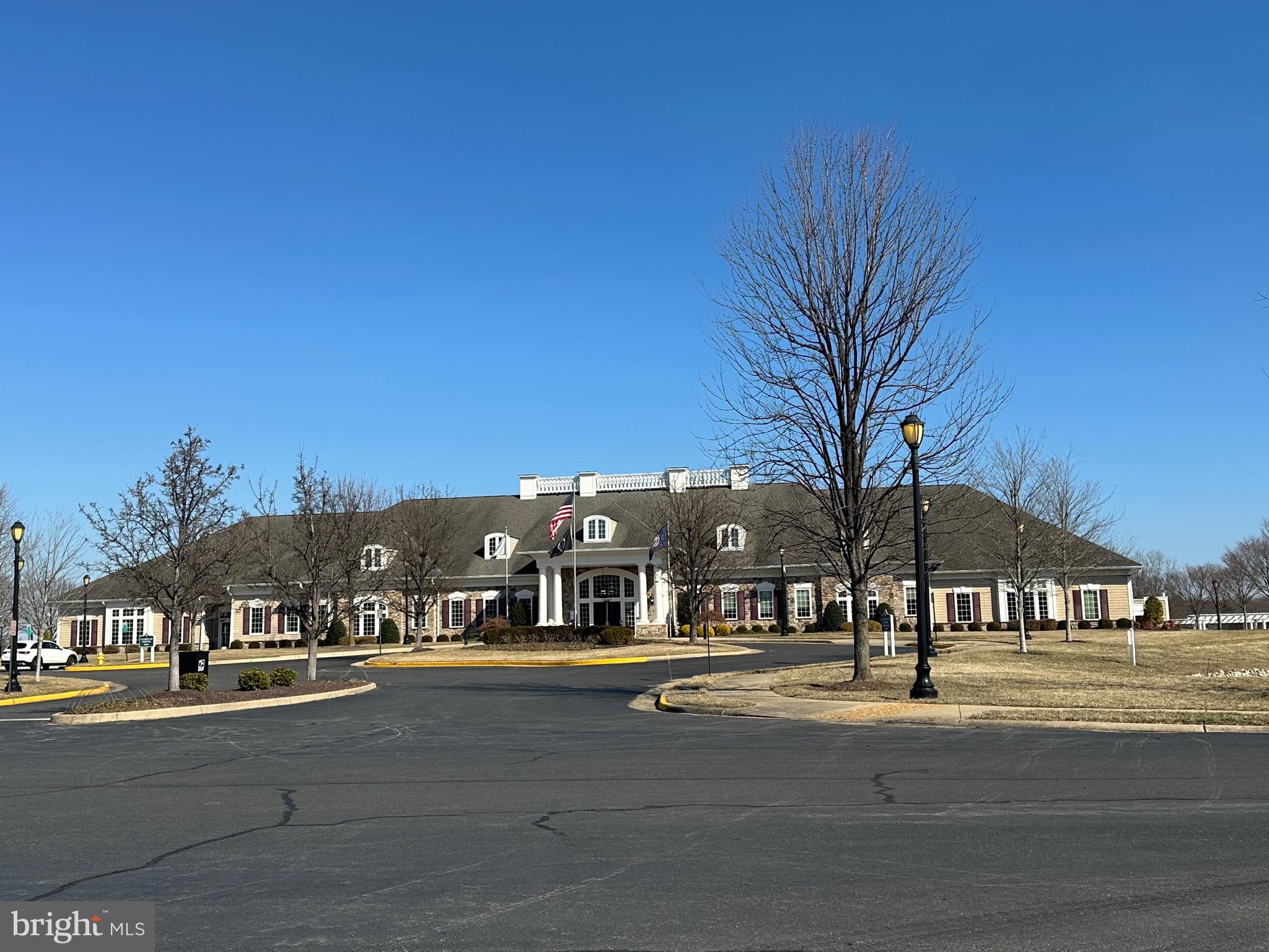 FOUR SEASONS IN HISTORIC VIRGINIA - Residential