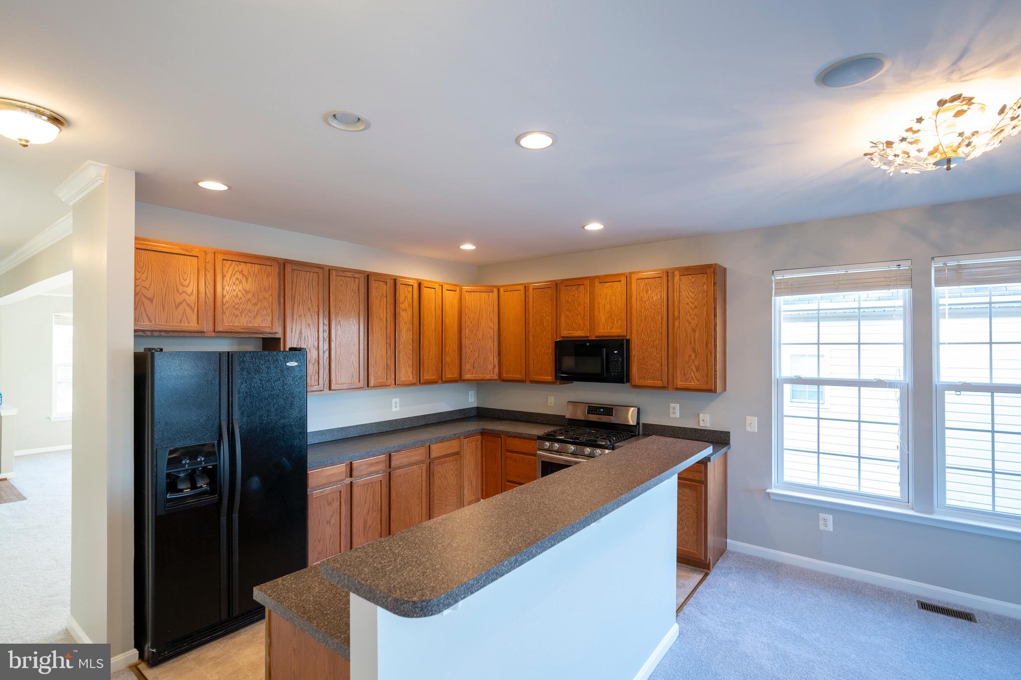 FOUR SEASONS IN HISTORIC VIRGINIA - Residential