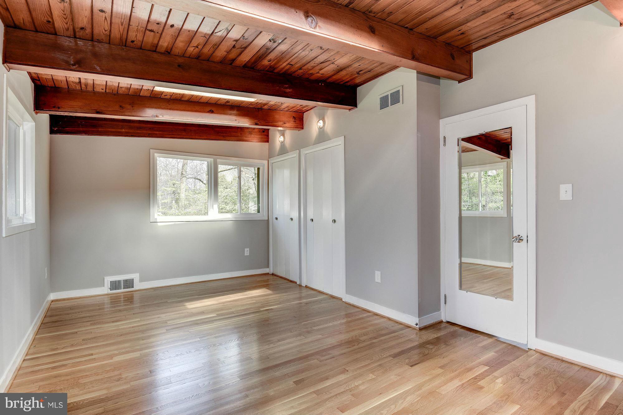 HOLMES RUN ACRES - Residential