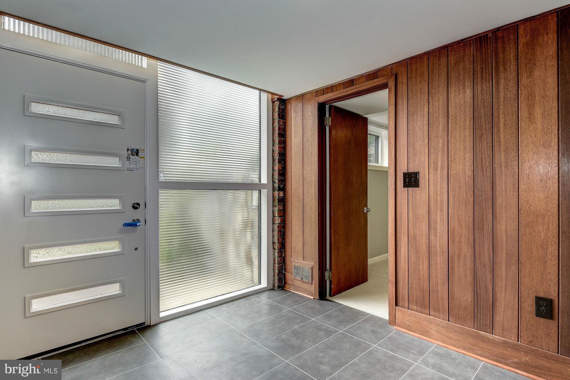 HOLMES RUN ACRES - Residential