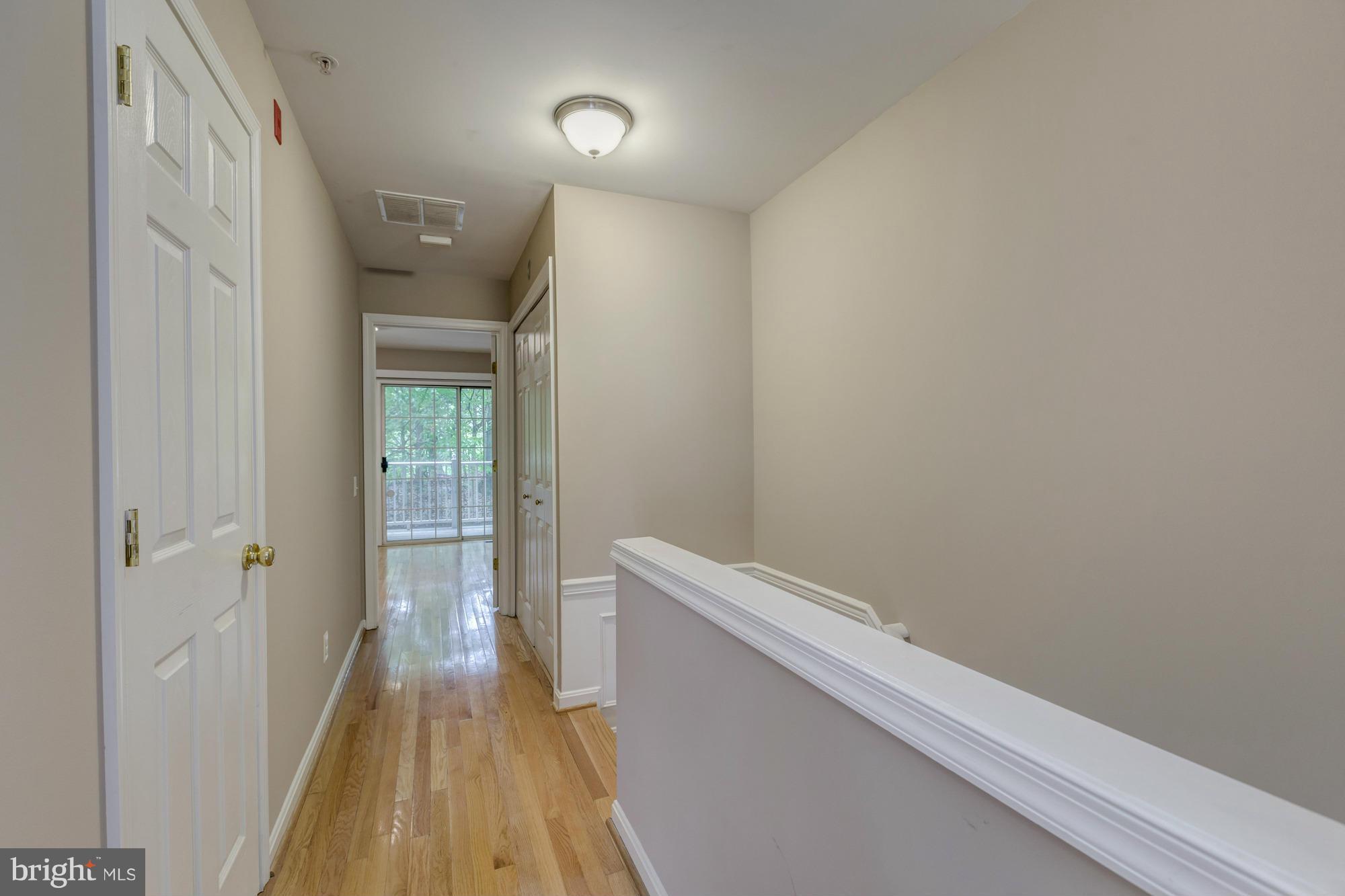 FAIR LAKES - Residential