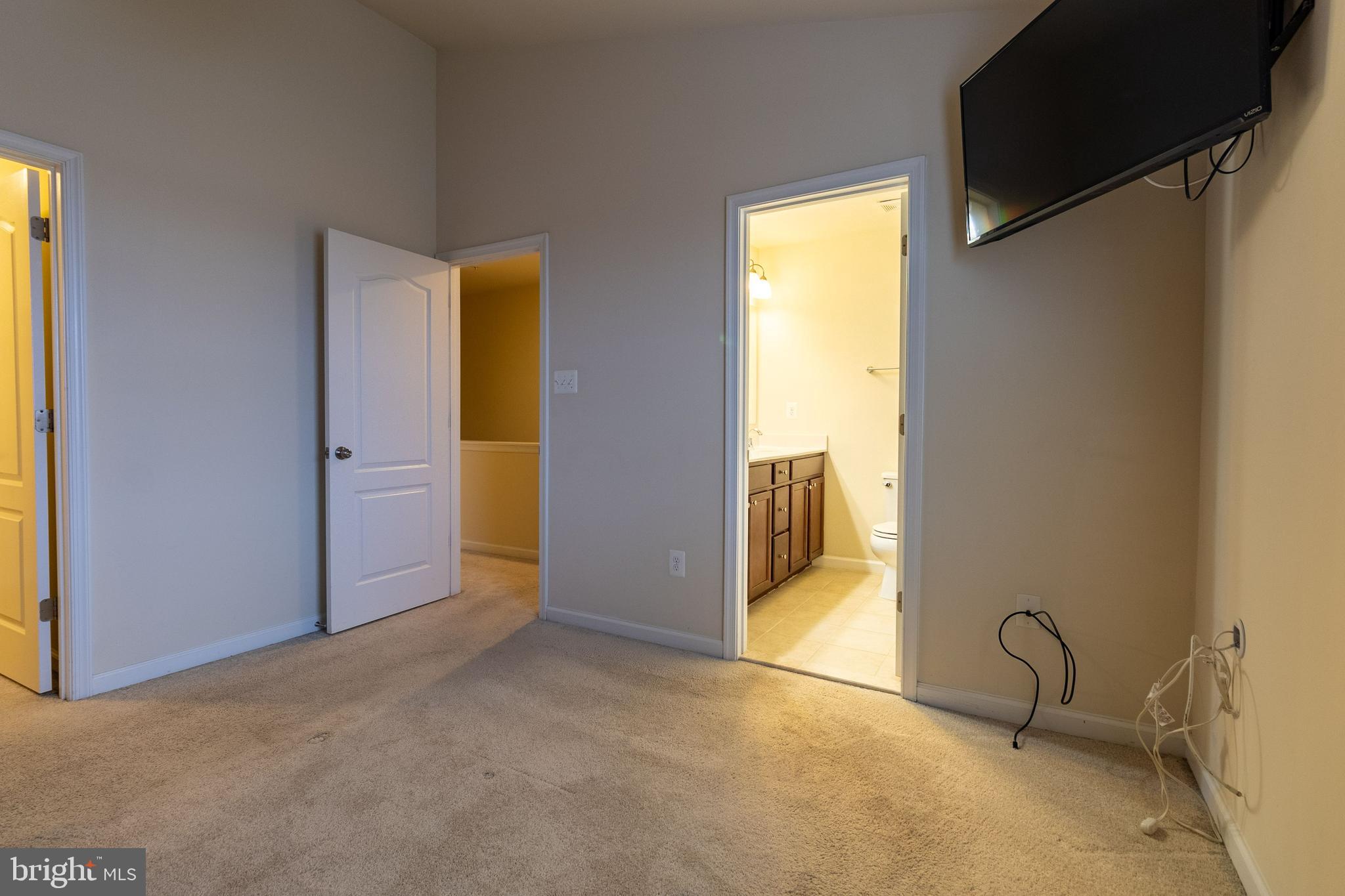 CHARLES COUNTY - Residential Lease