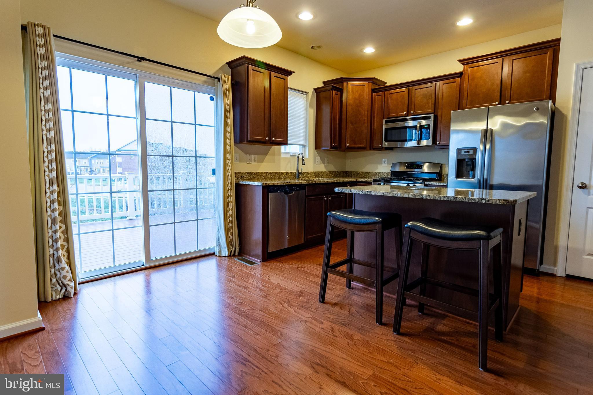 CHARLES COUNTY - Residential Lease