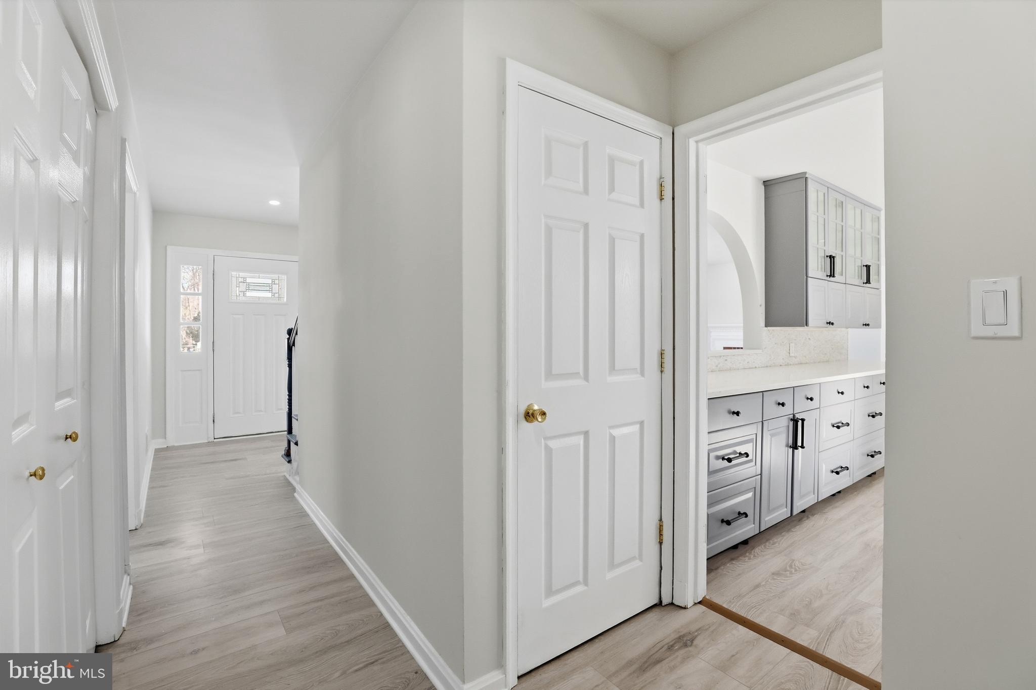 SHERWOOD FOREST - Residential