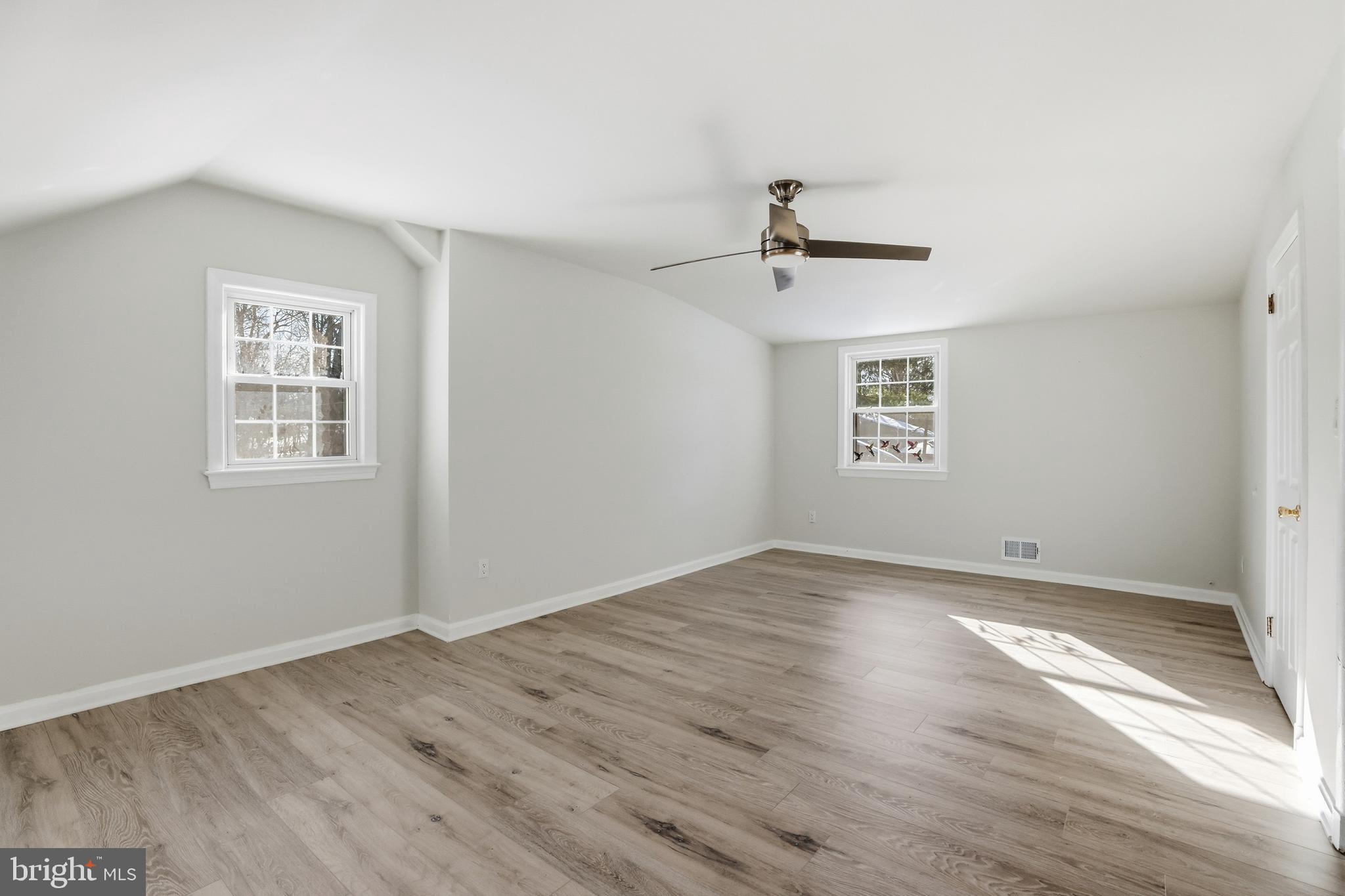 SHERWOOD FOREST - Residential