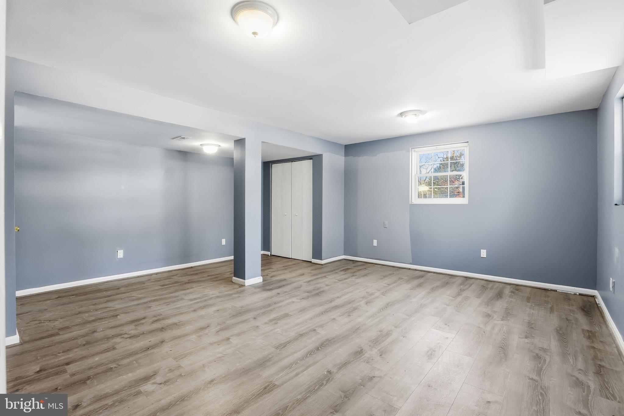 SHERWOOD FOREST - Residential