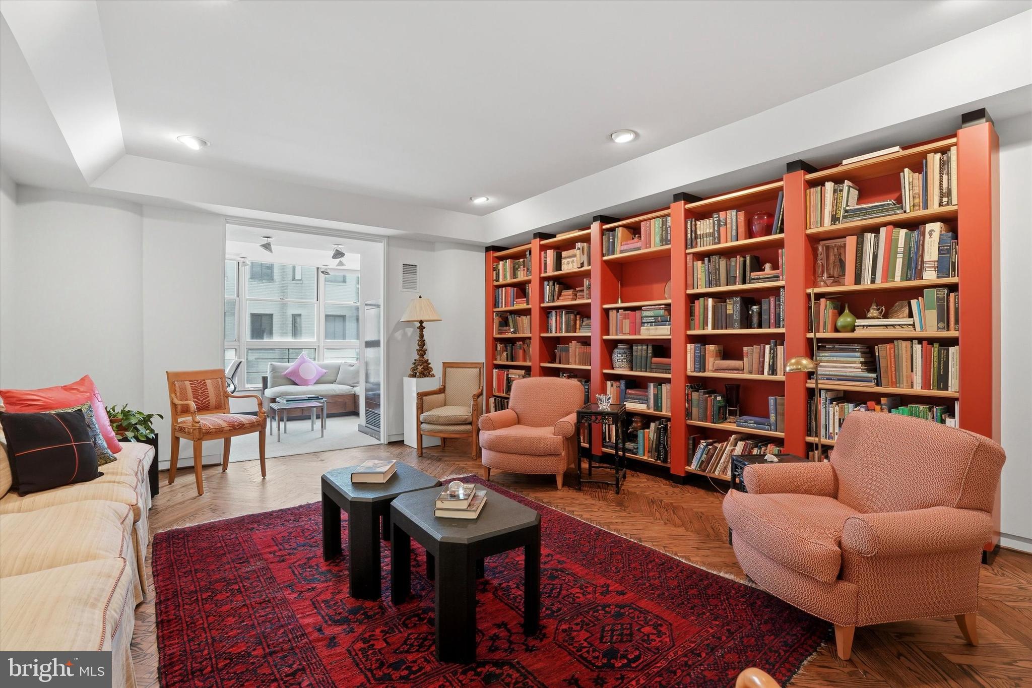 220 W RITTENHOUSE SQUARE 00 22C