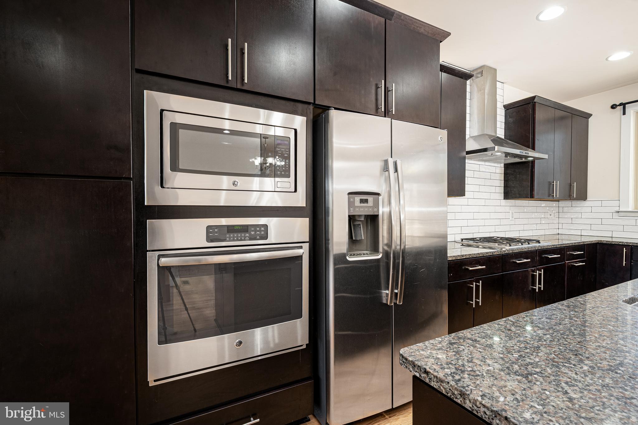 VILLAGES OF URBANA - Residential Lease