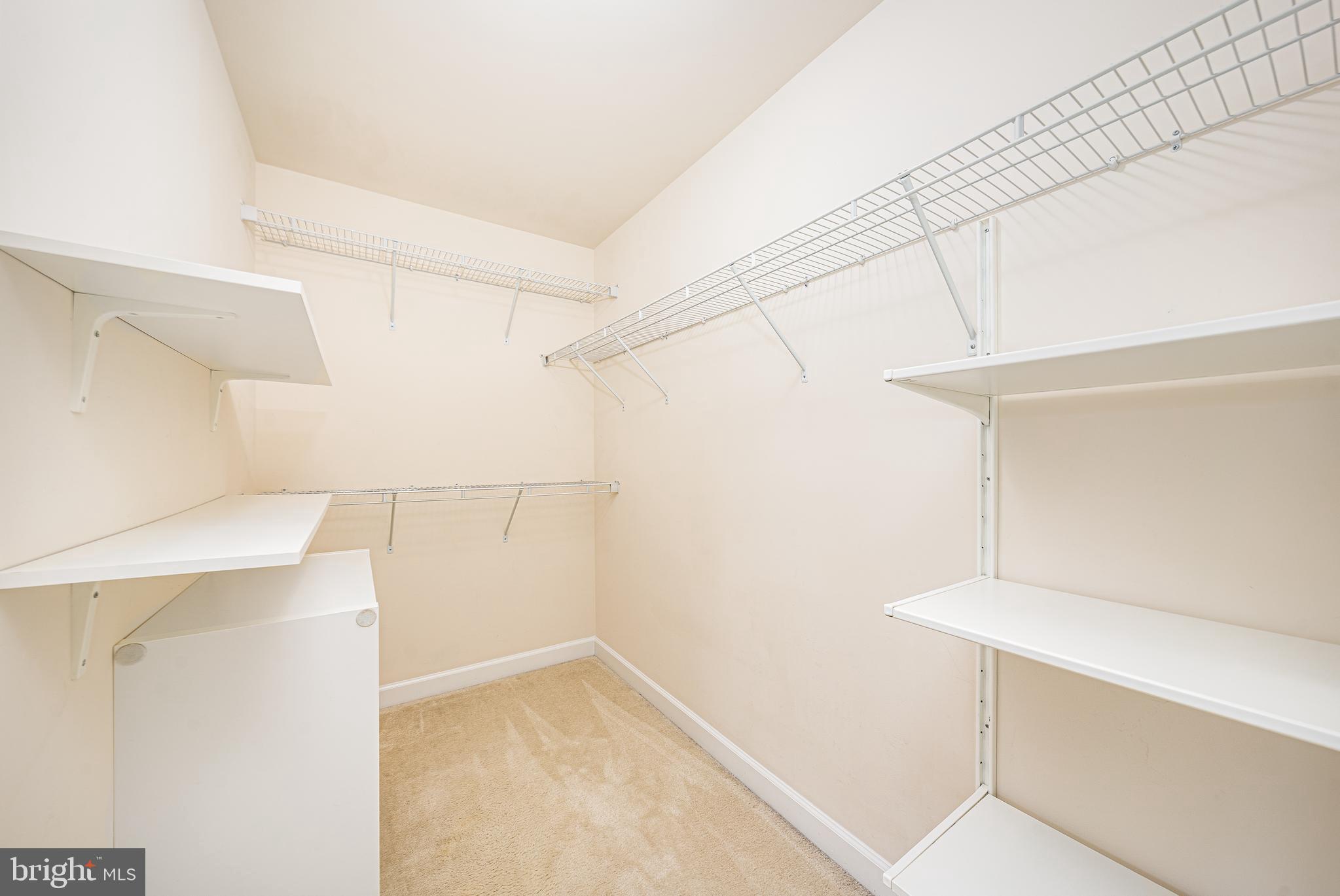 VILLAGES OF URBANA - Residential Lease