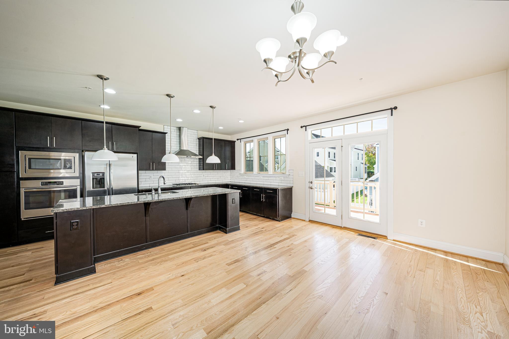 VILLAGES OF URBANA - Residential Lease