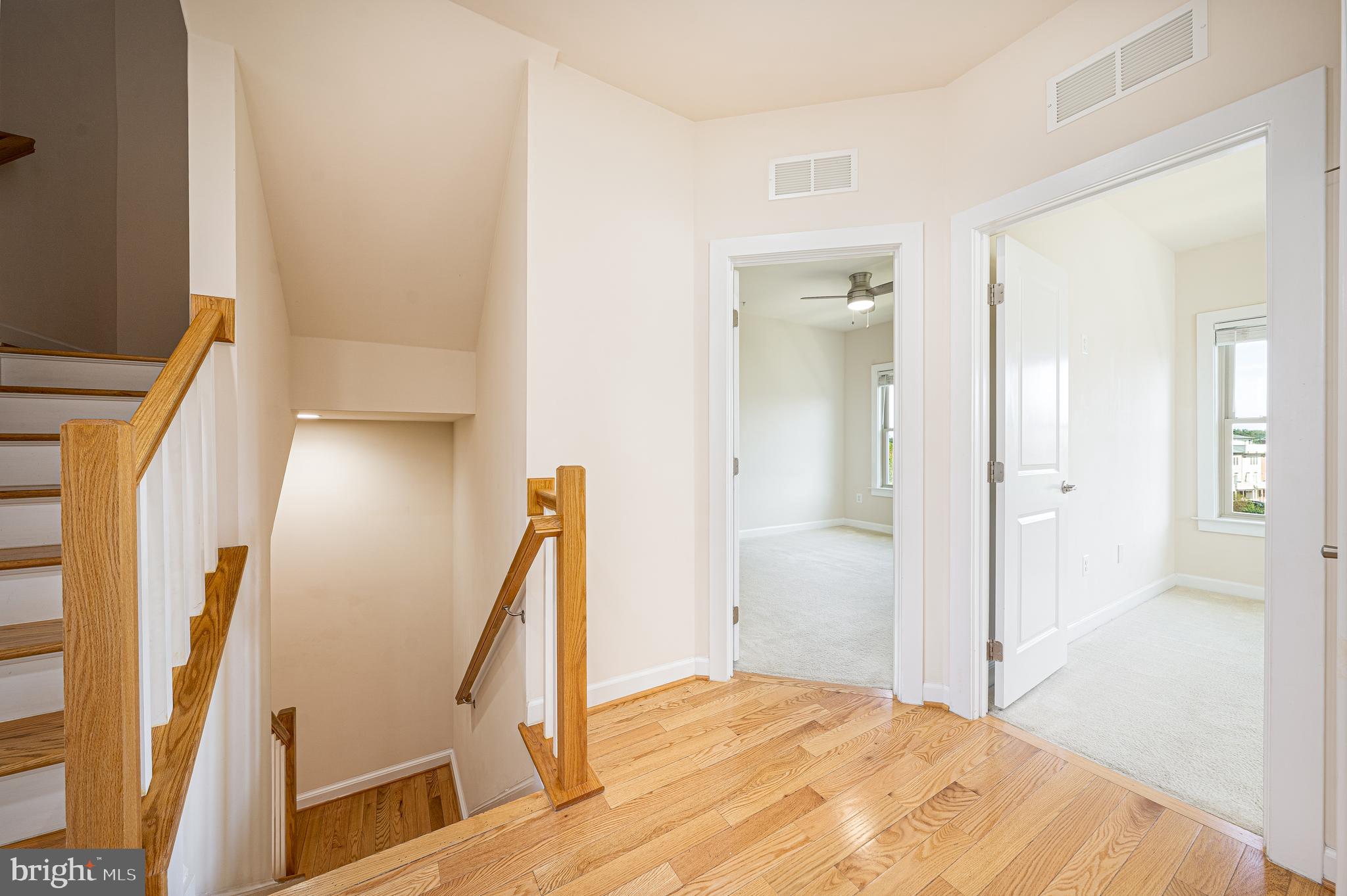 VILLAGES OF URBANA - Residential Lease