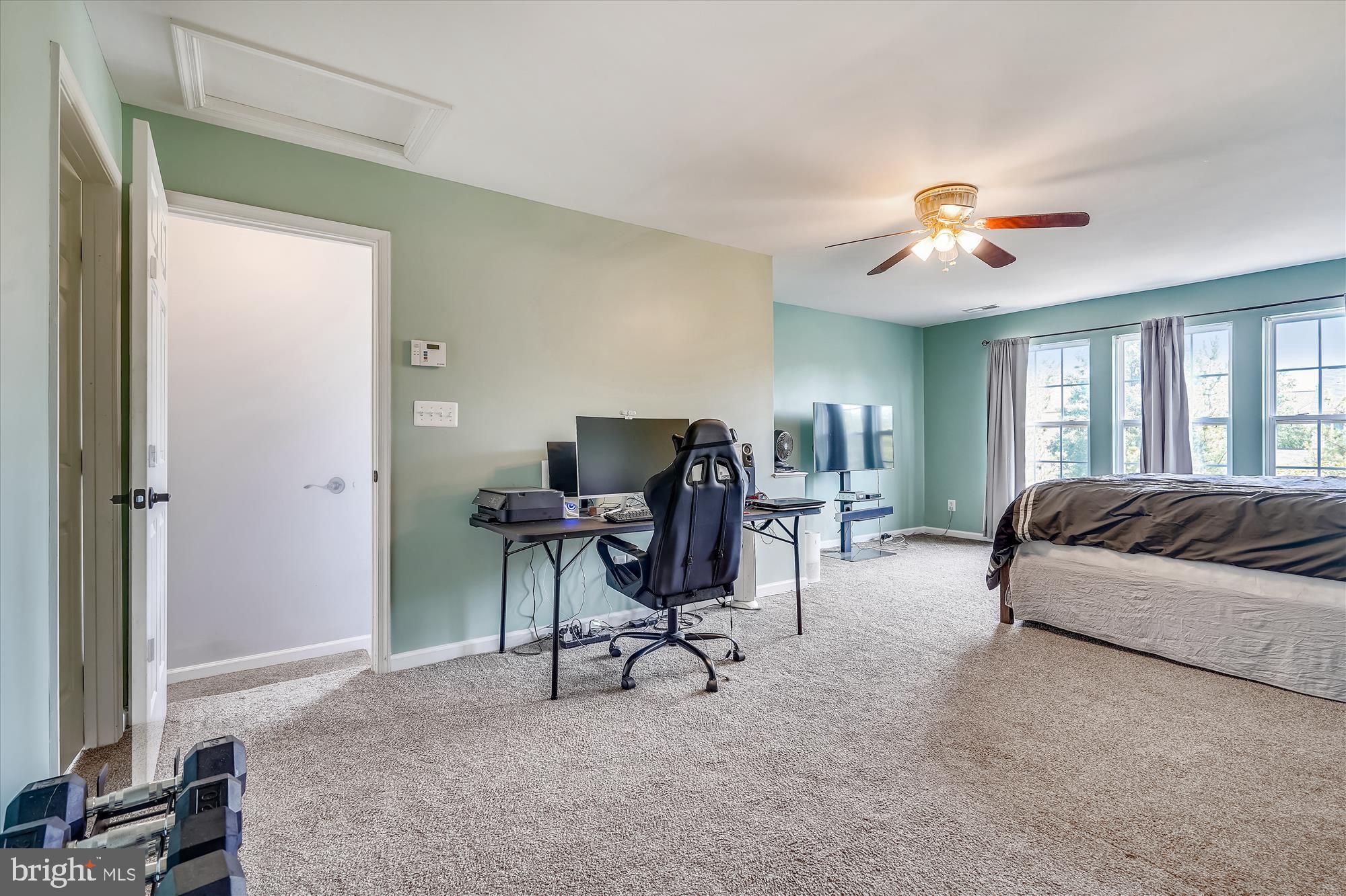 BRAEMAR/HIGHLAND - Residential