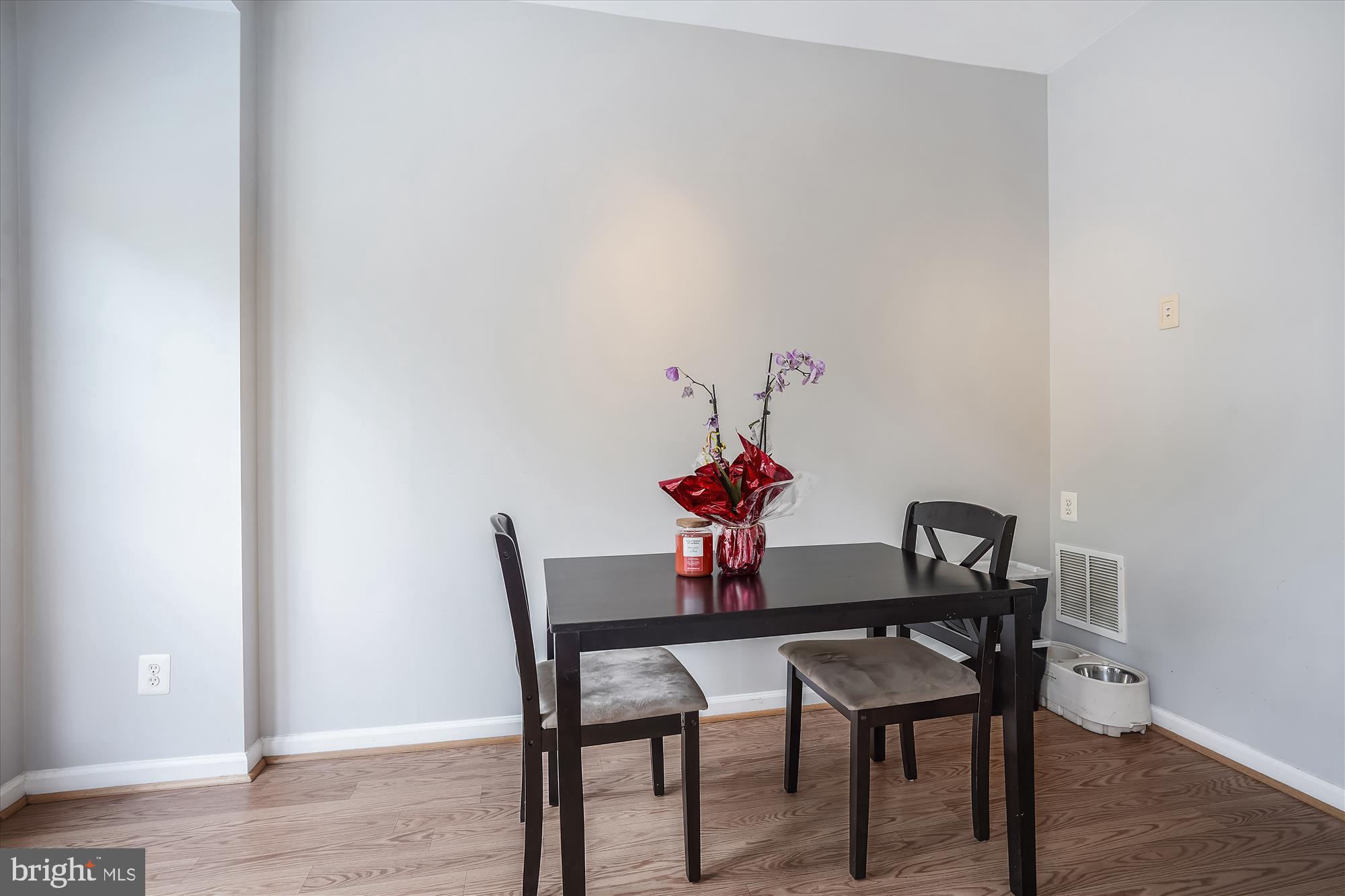 BRAEMAR/HIGHLAND - Residential