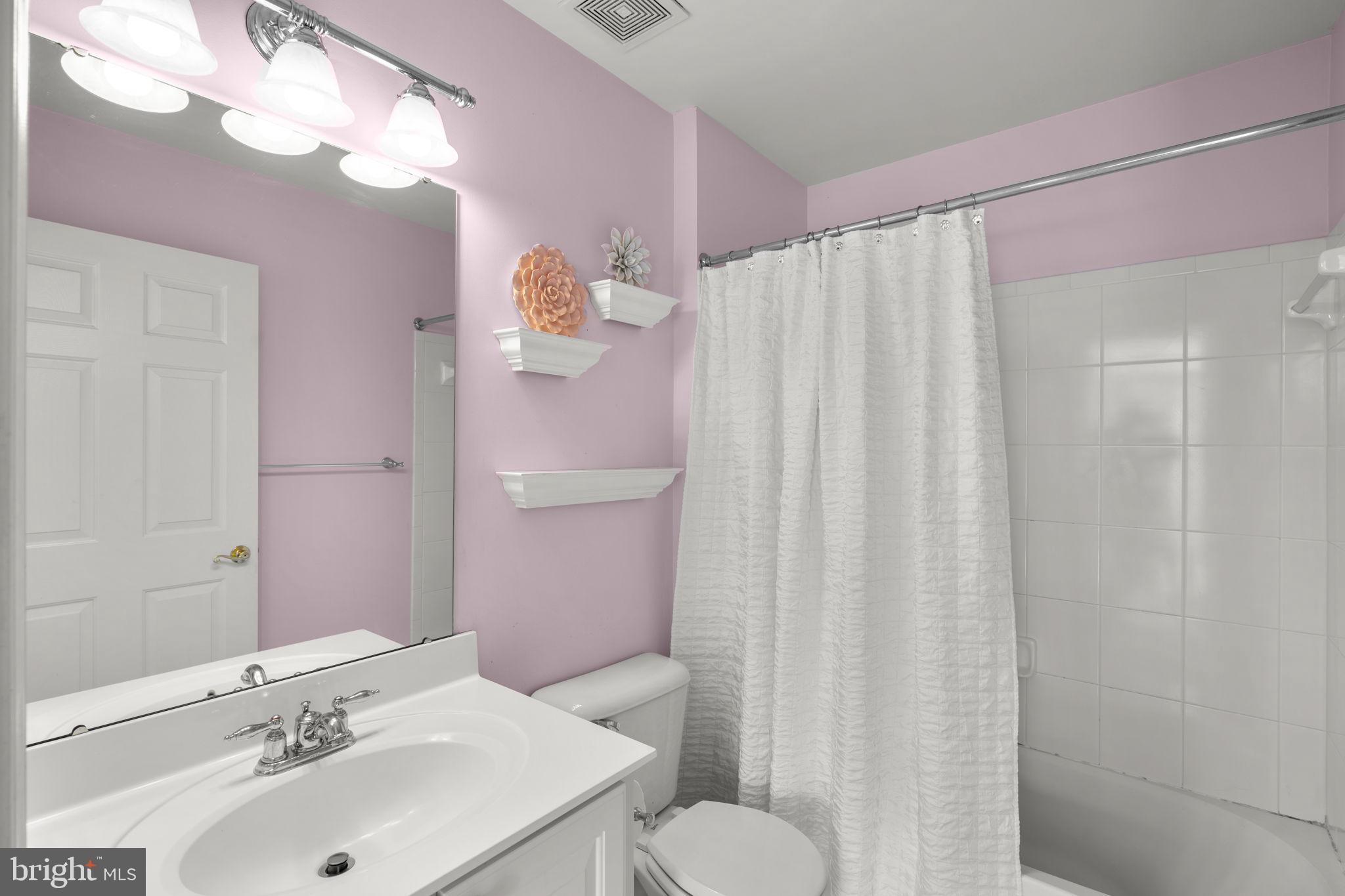 DENNIS PRESERVE - Residential