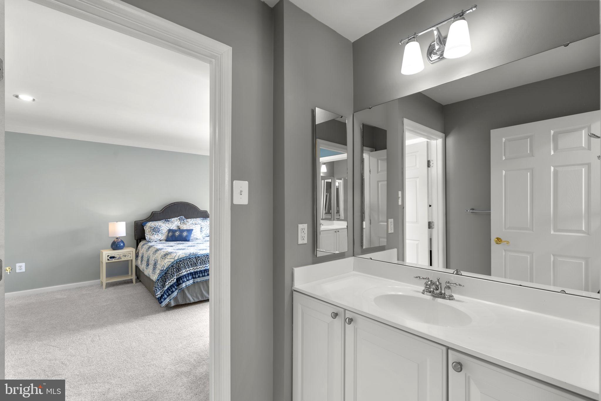 DENNIS PRESERVE - Residential