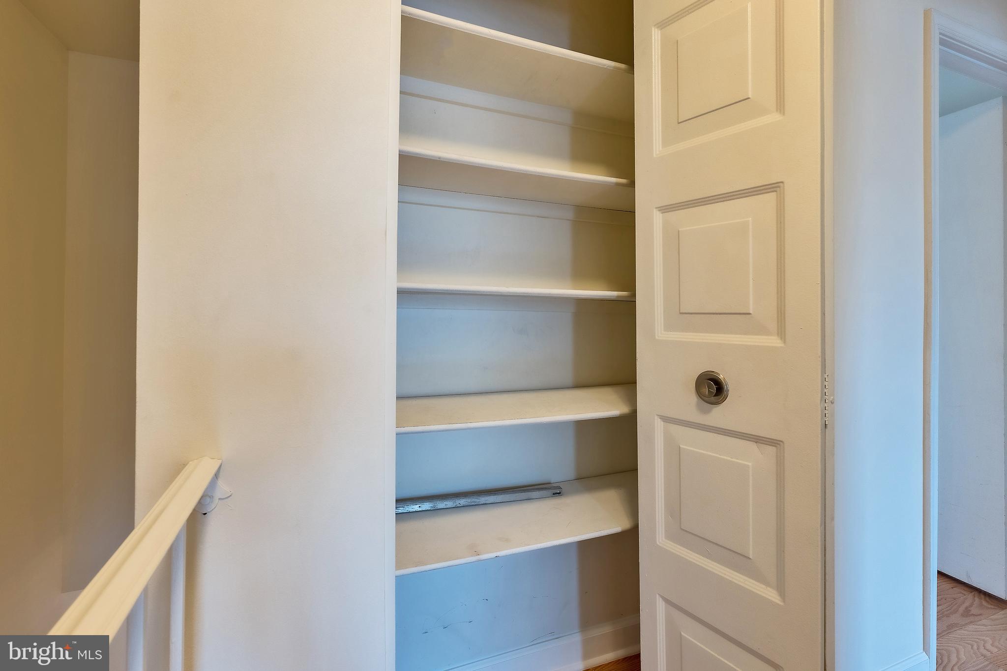 COLLEGE SQUARE - Residential Lease