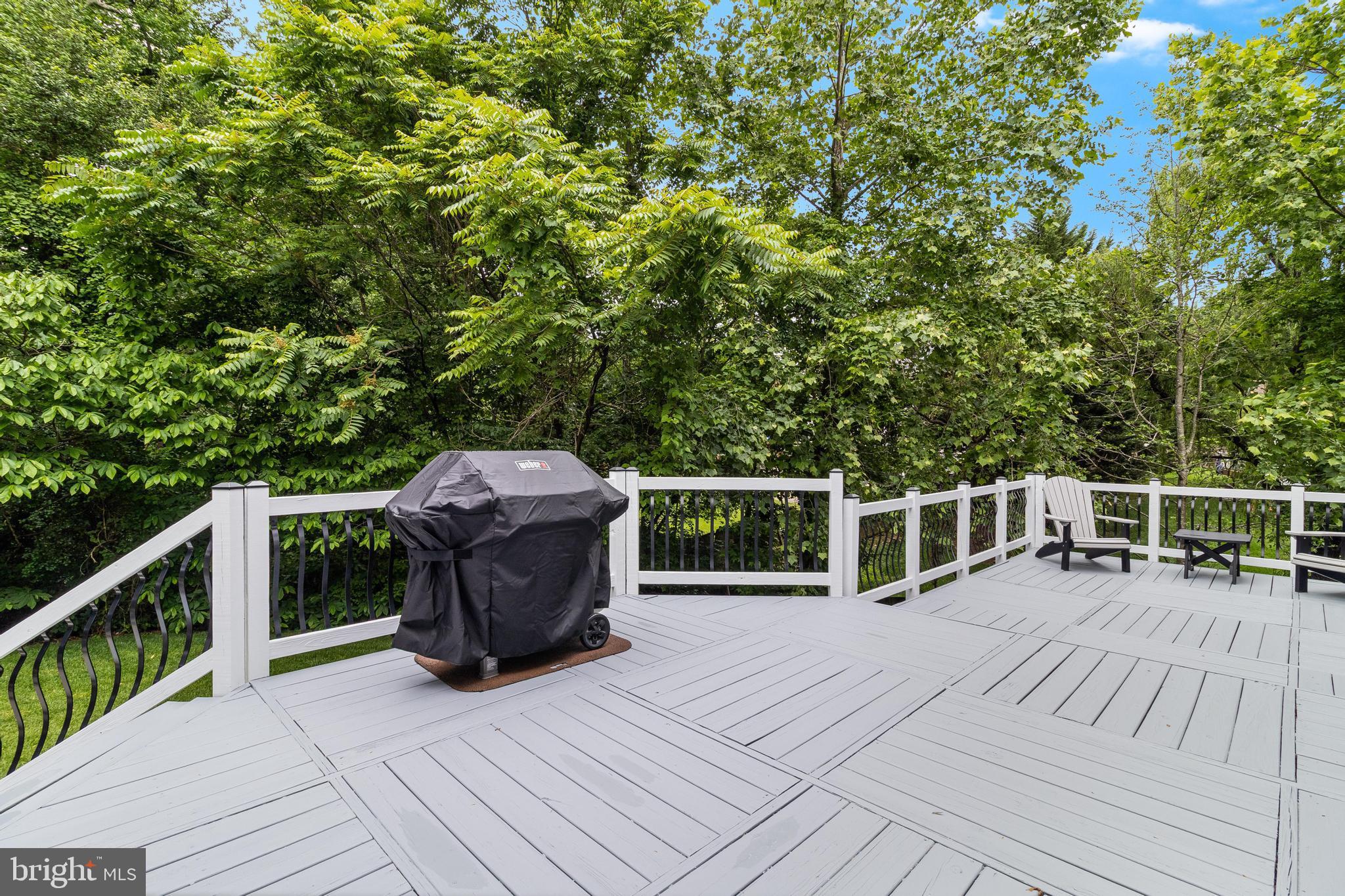 MONTROSE FARMS SUB - Residential