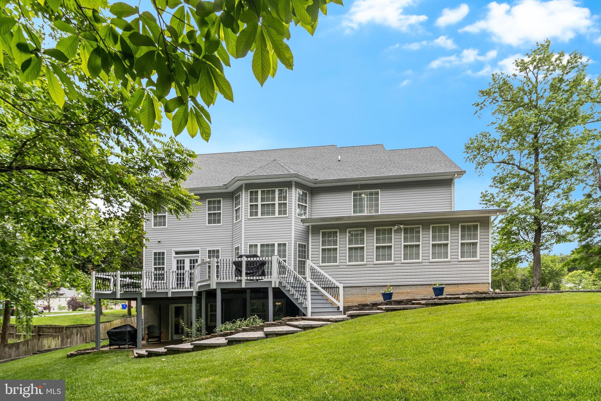 MONTROSE FARMS SUB - Residential