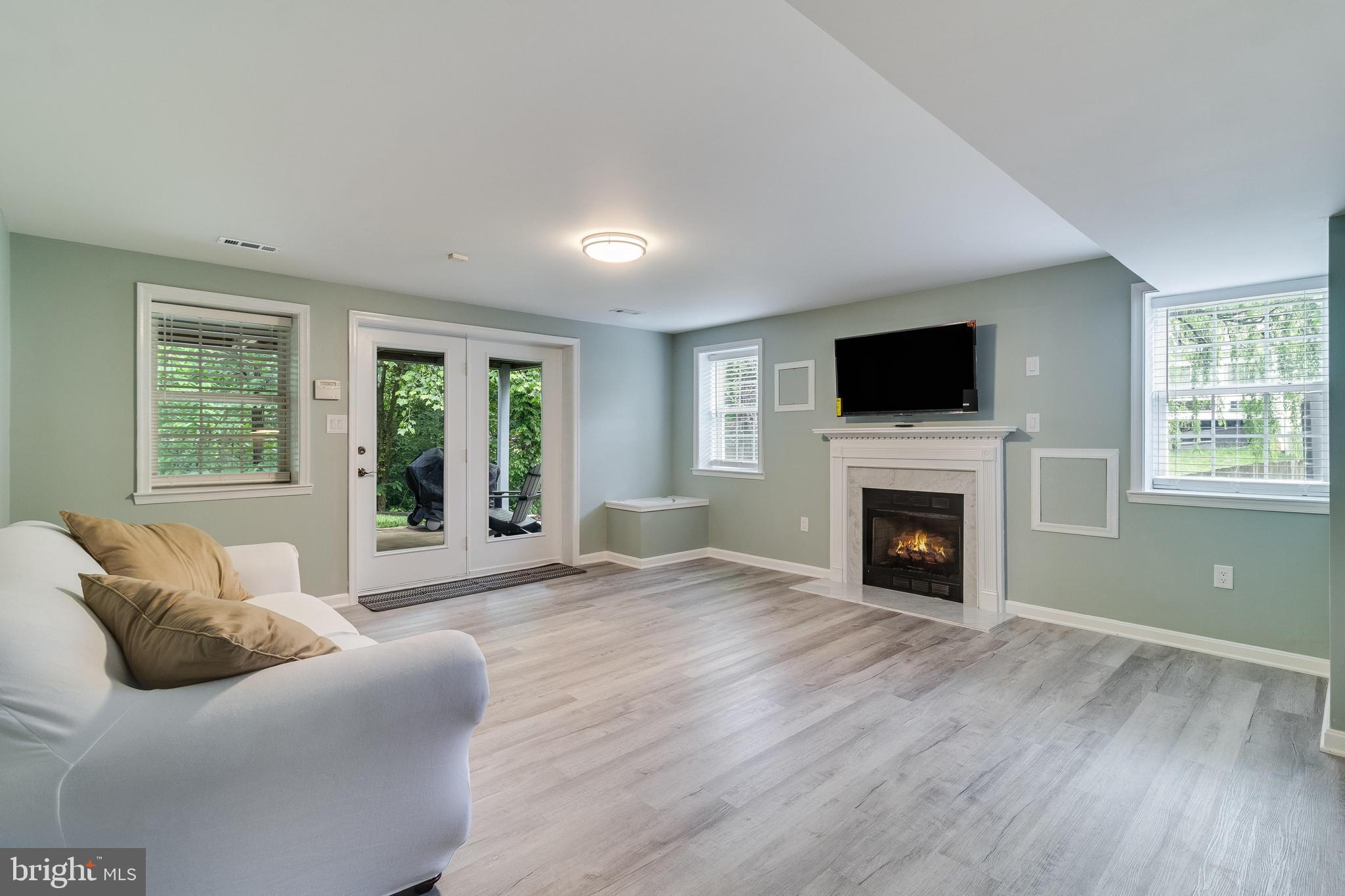 MONTROSE FARMS SUB - Residential