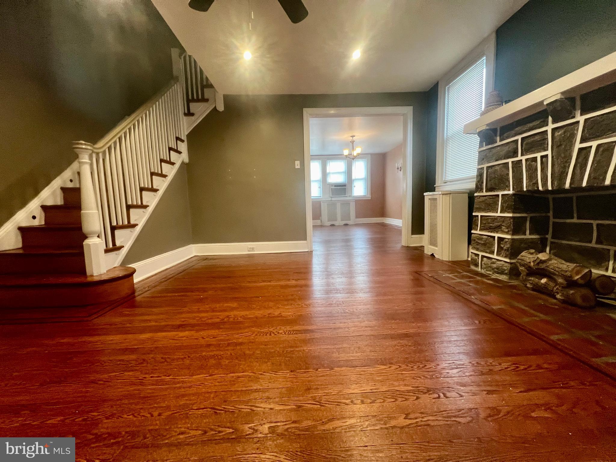 HIGHLAND PARK - Residential Lease