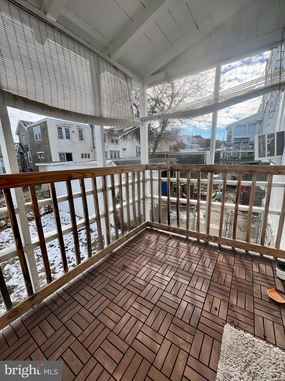 HIGHLAND PARK - Residential Lease