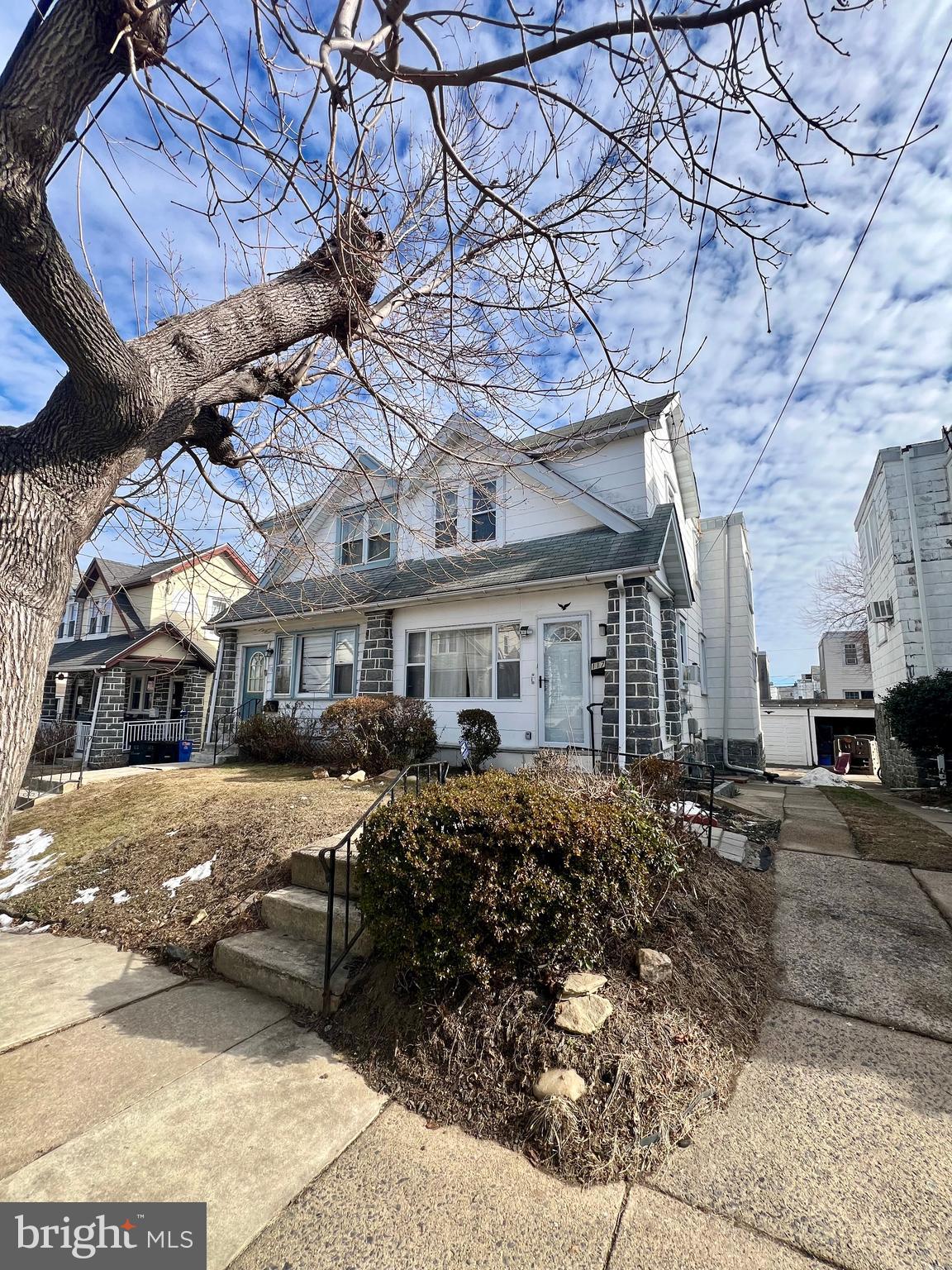 HIGHLAND PARK - Residential Lease