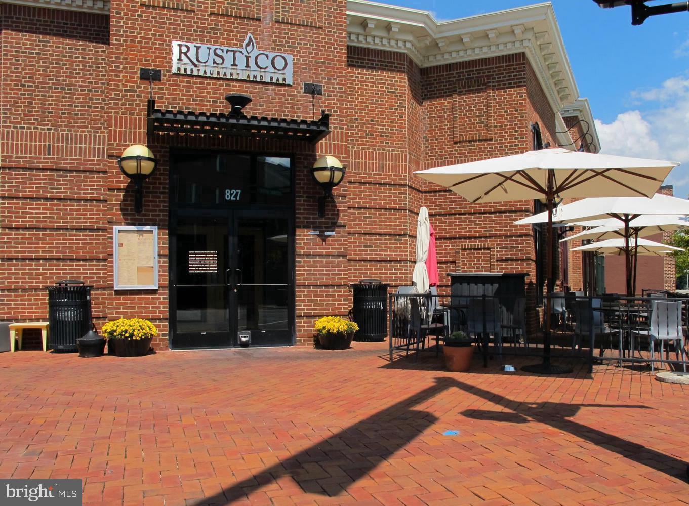 OLD TOWN GREENS - Residential Lease