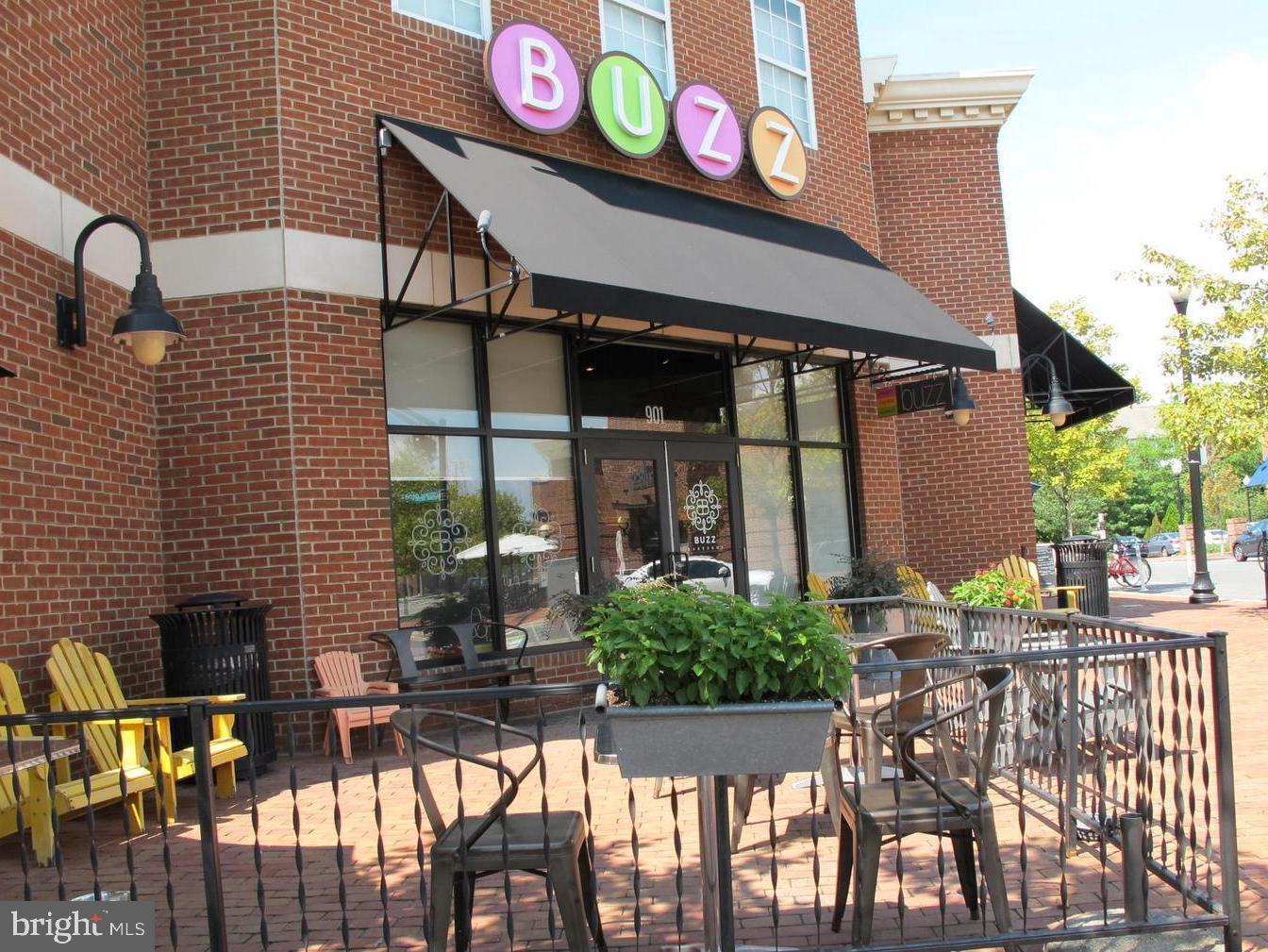 OLD TOWN GREENS - Residential Lease