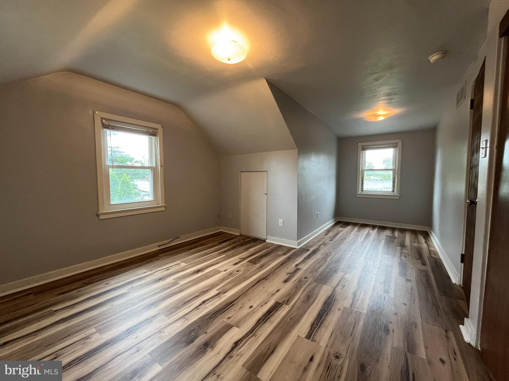 LIMESTONE PARK - Residential Lease