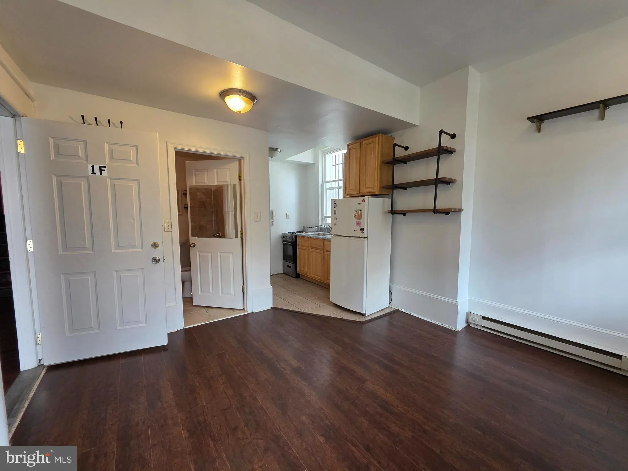 Philadelphia, Pennsylvania 19104, United States, 1 Bedroom Bedrooms, ,1 BathroomBathrooms,Residential,Active,184928