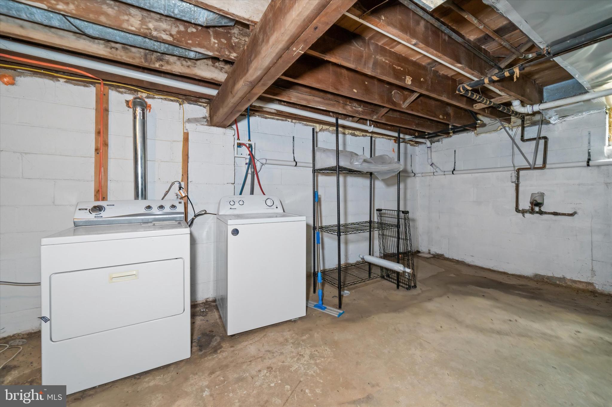 NEWARK - Residential